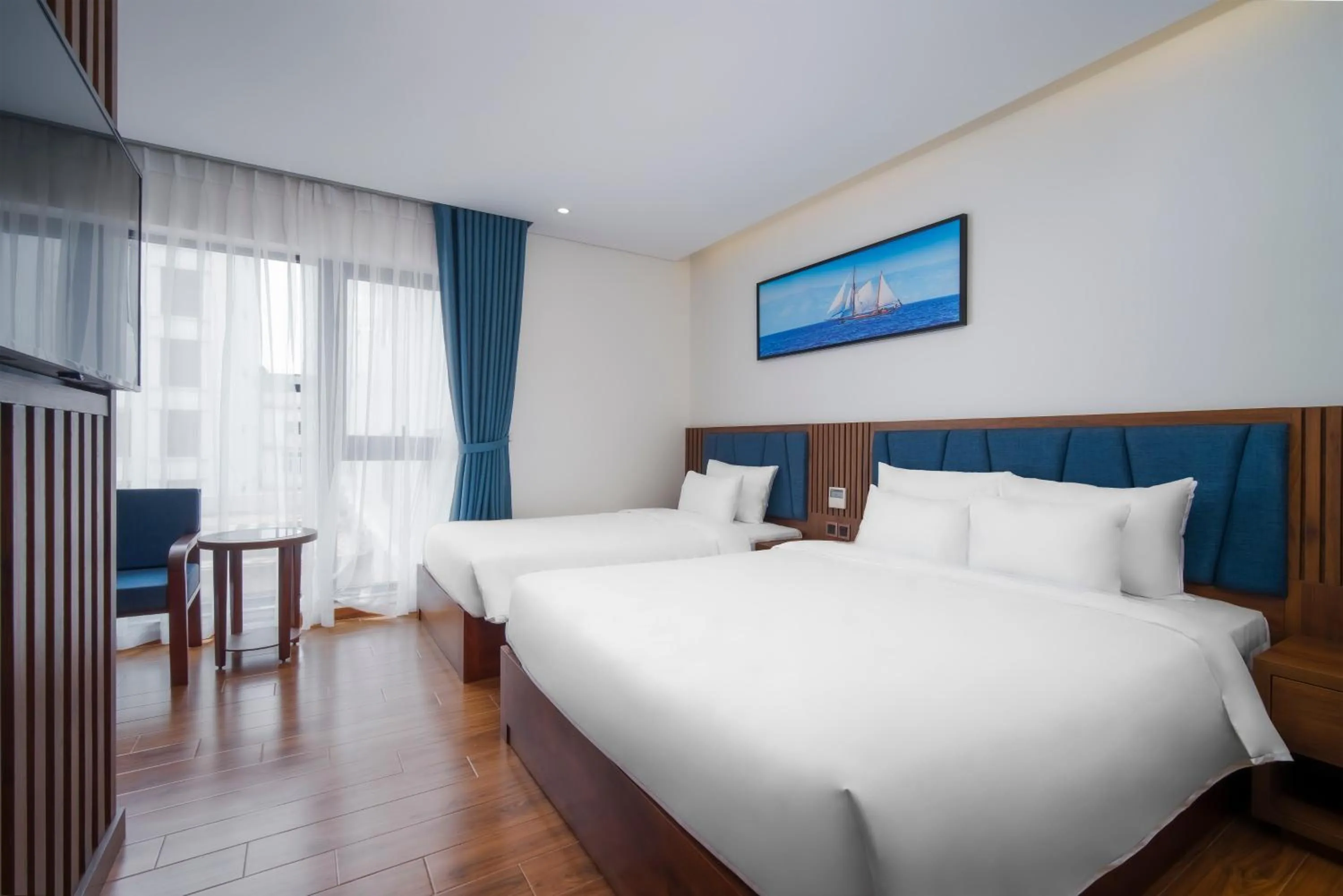 Bed in Ruby Star Da Nang - Central My Khe Beach