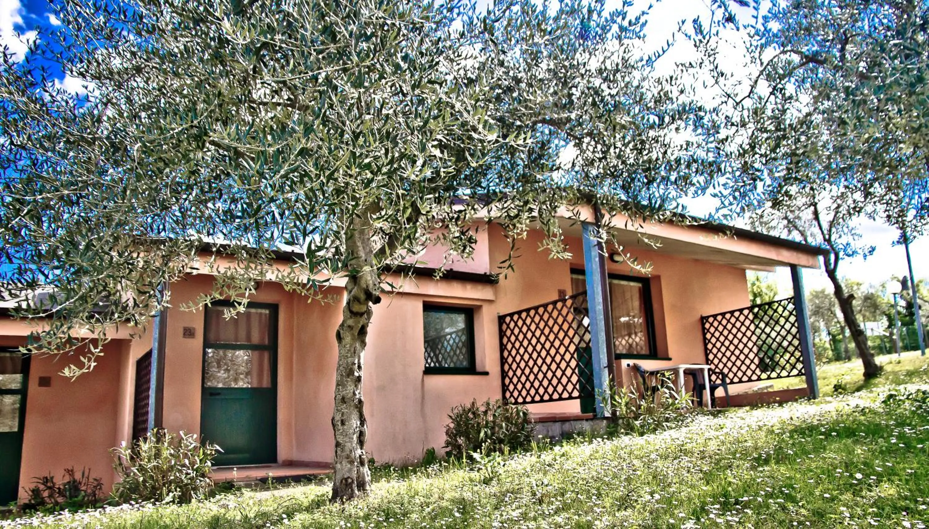 Property building in Garden Village San Marino