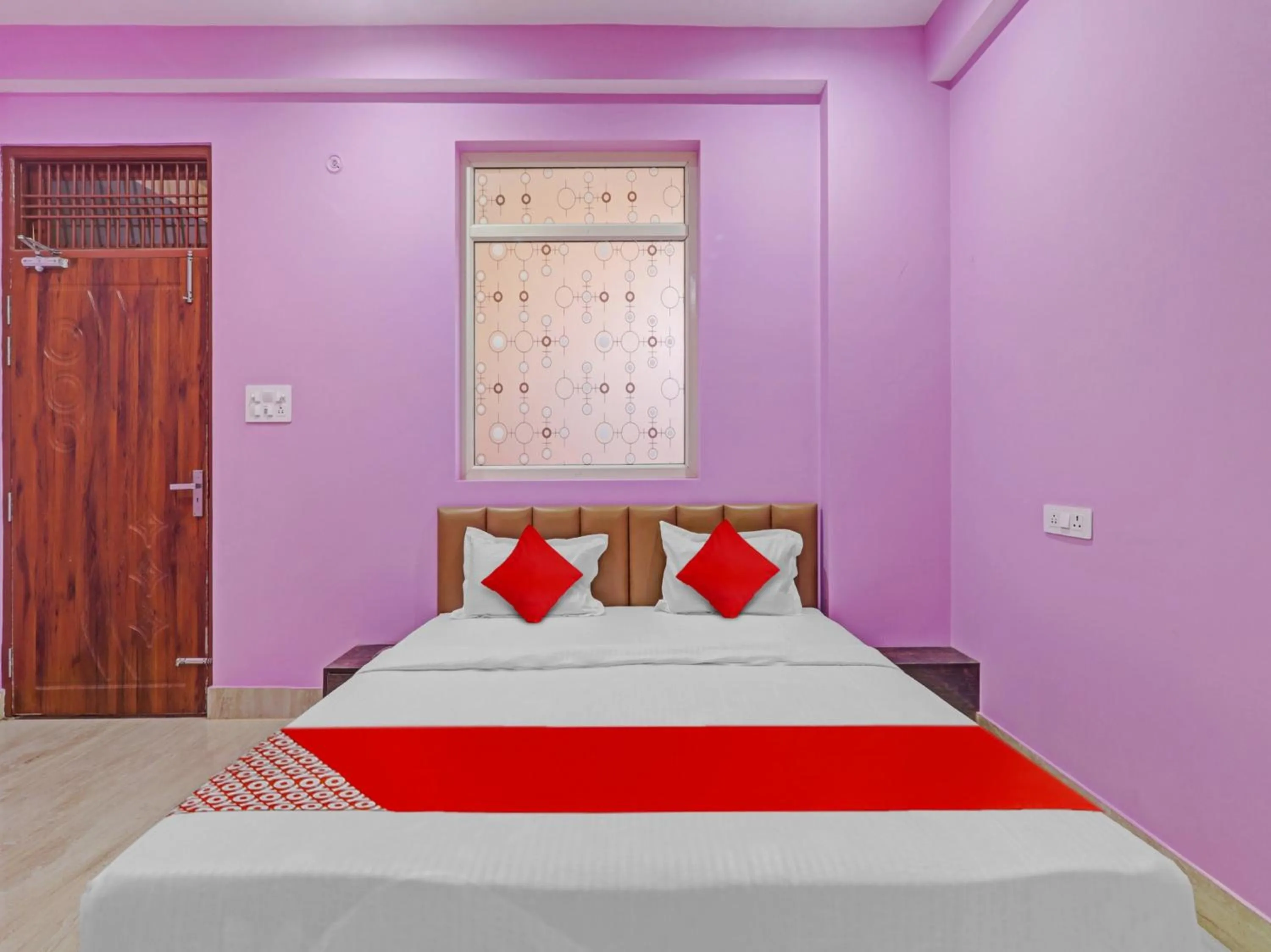 Bedroom in Hotel O SRV INN