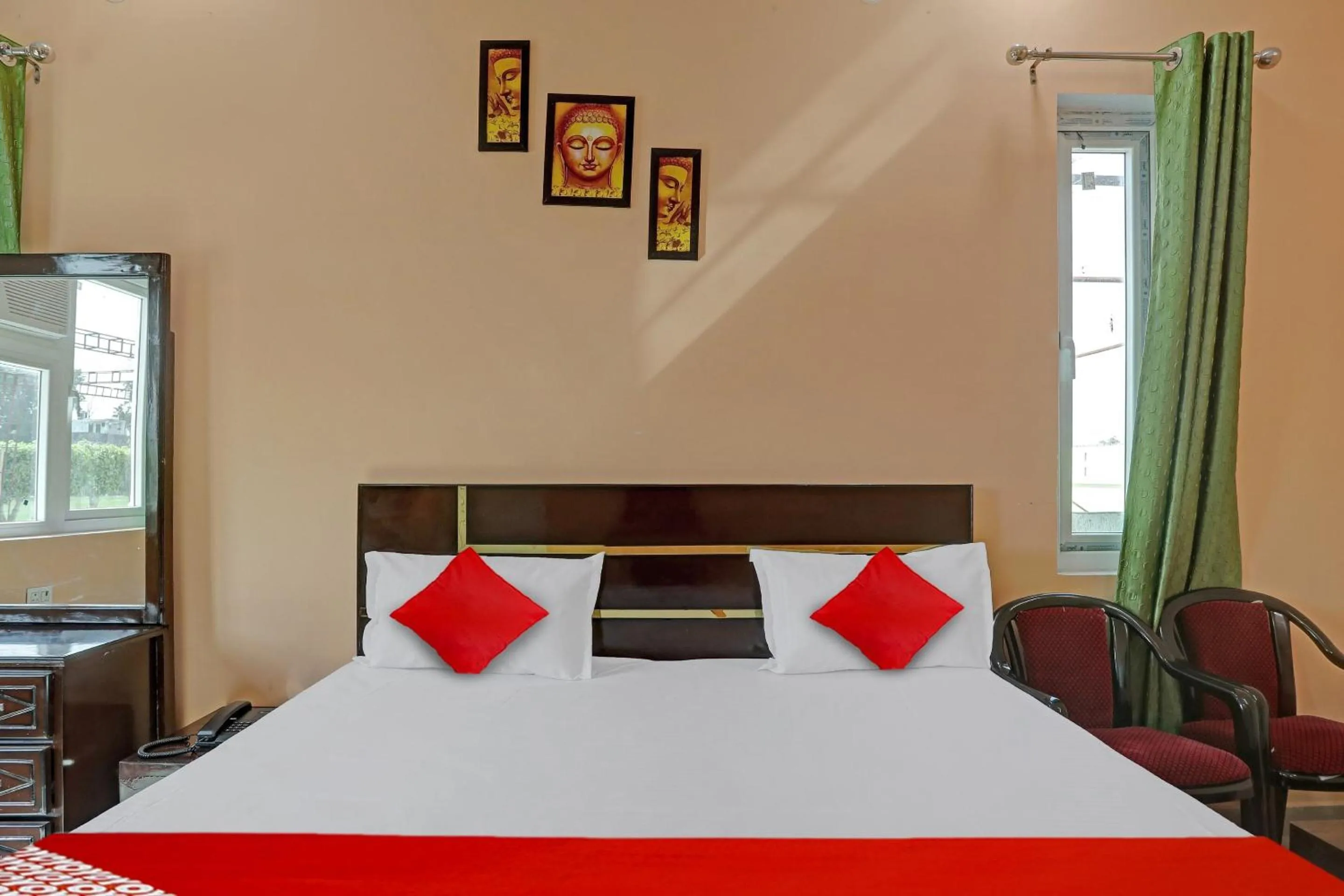 Bedroom, Bed in Hotel O Mb Garden & Resorts