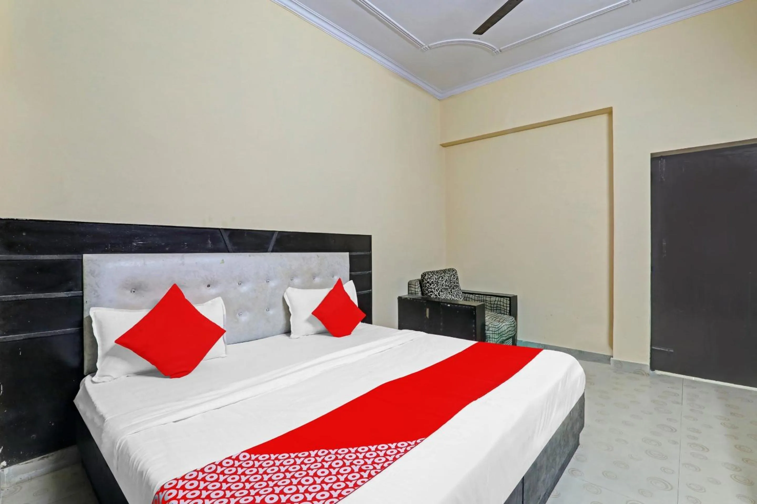 Bedroom, Bed in Hotel O Four Square