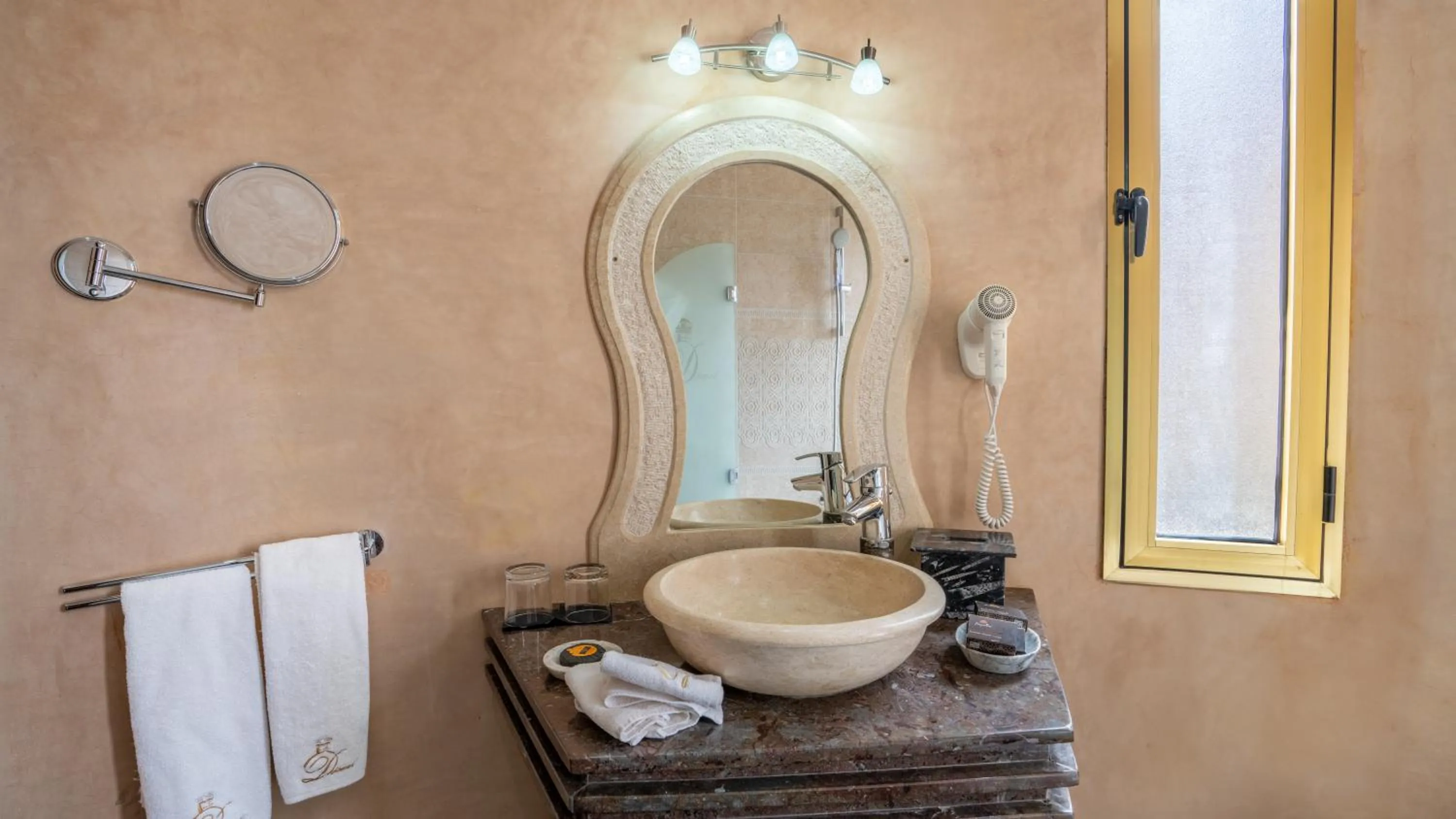 Bathroom in Palais Du Desert Hotel & Spa