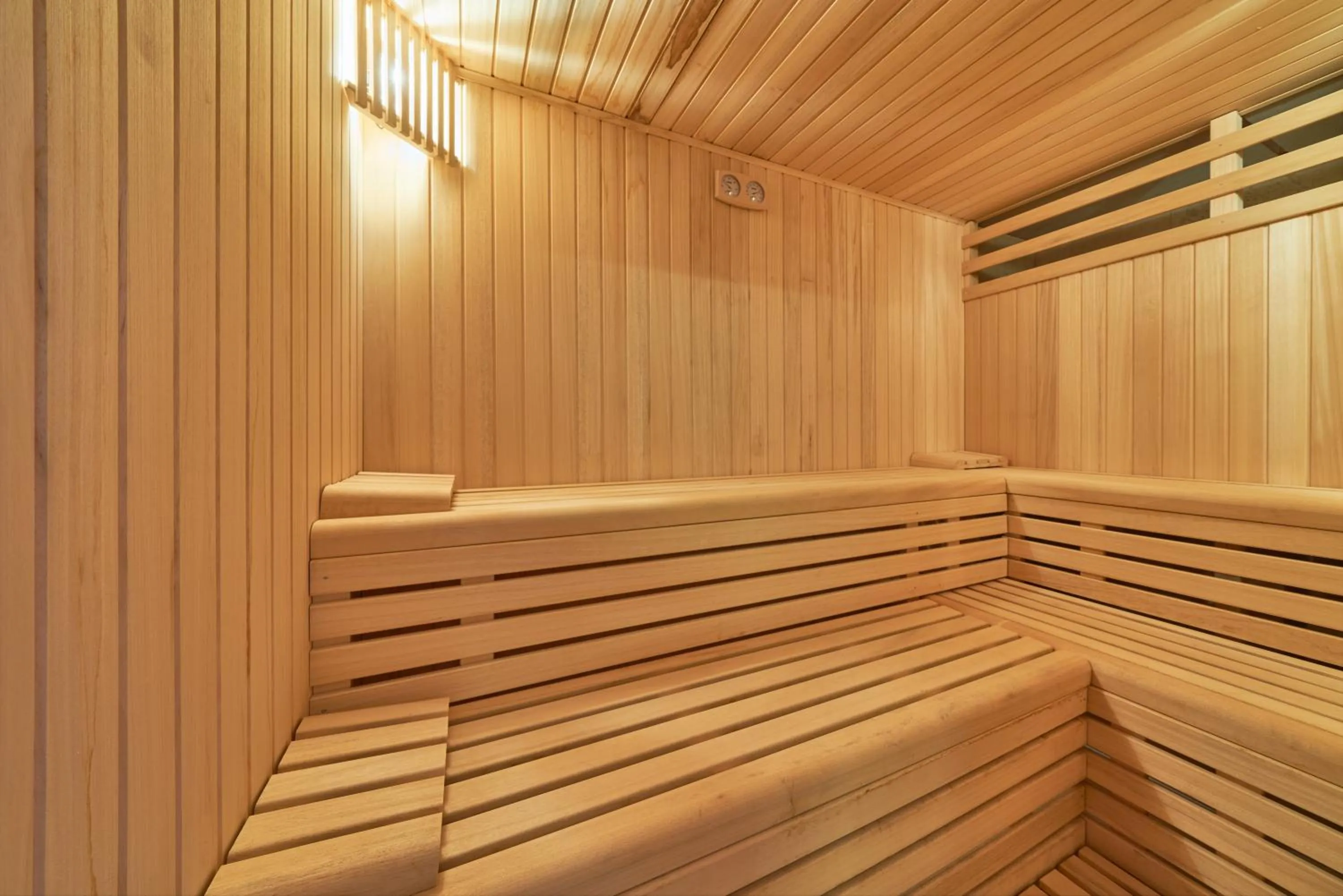 Sauna in Eurostars Oasis Marbella