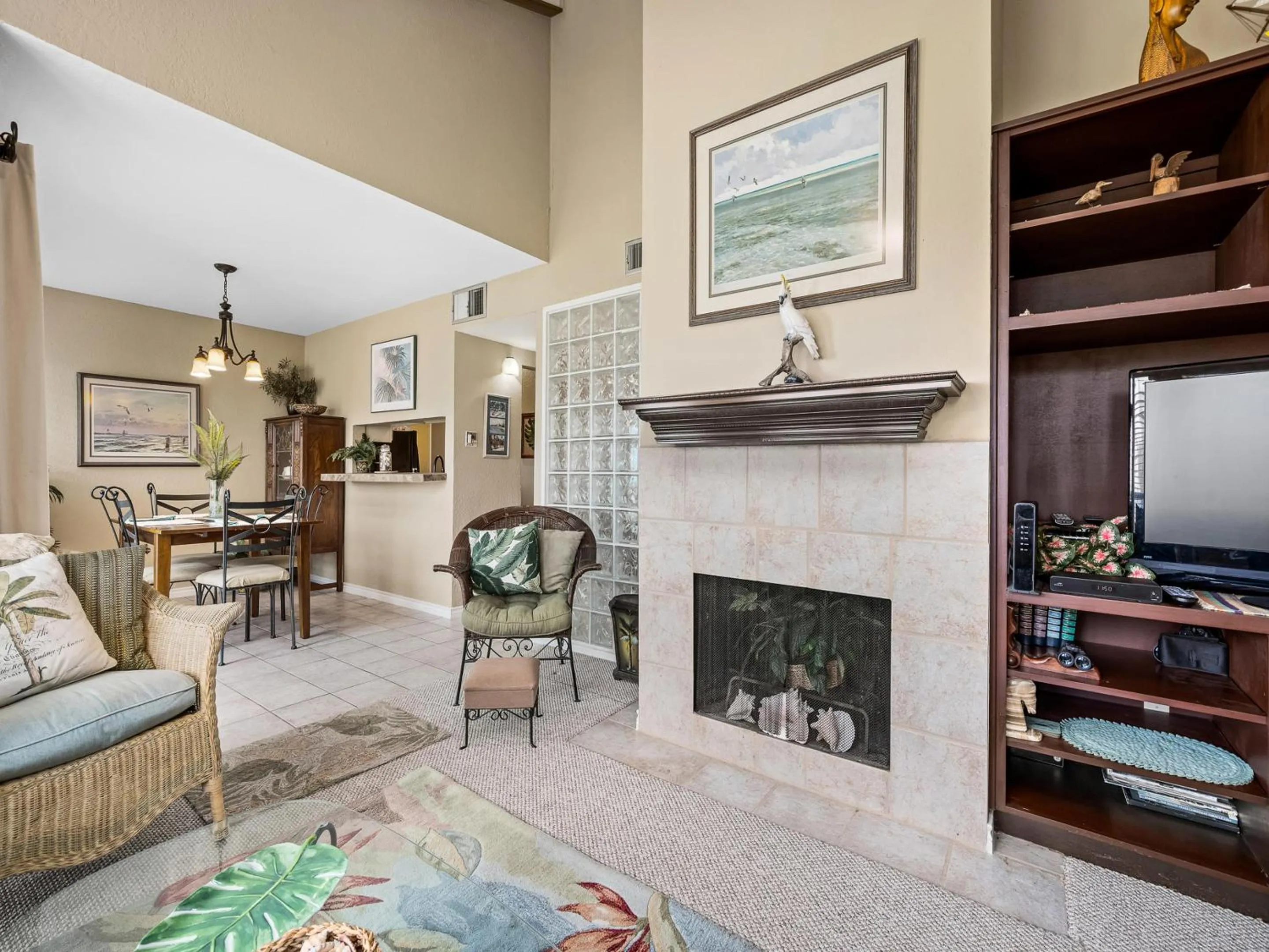 Property building in Sailing Windward