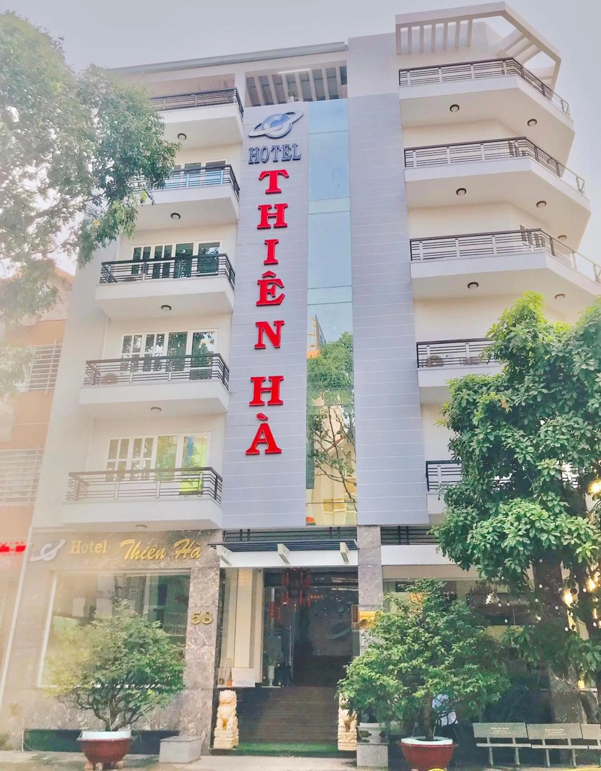 Property building in Thien Ha Hotel