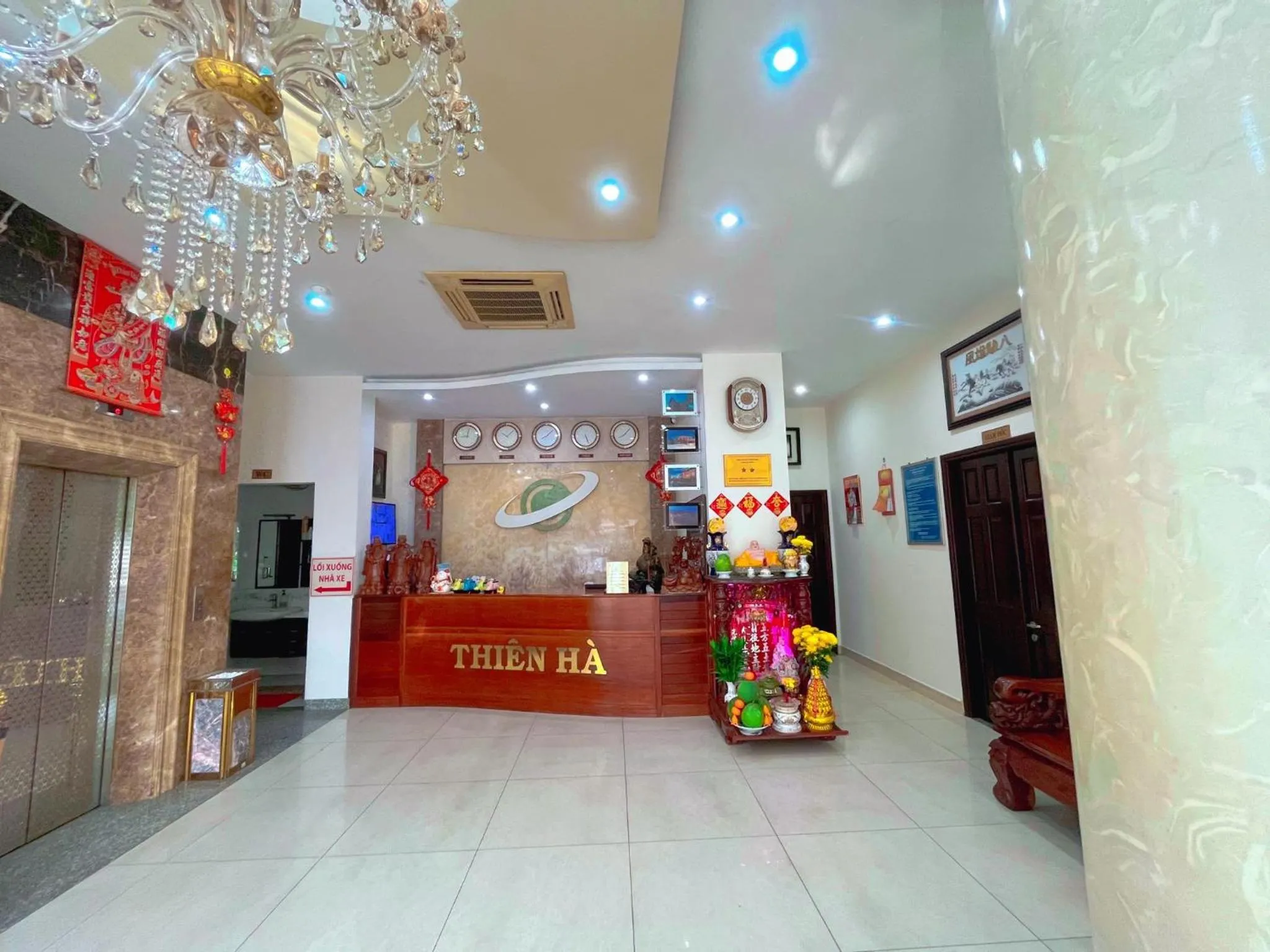 Lobby or reception in Thien Ha Hotel