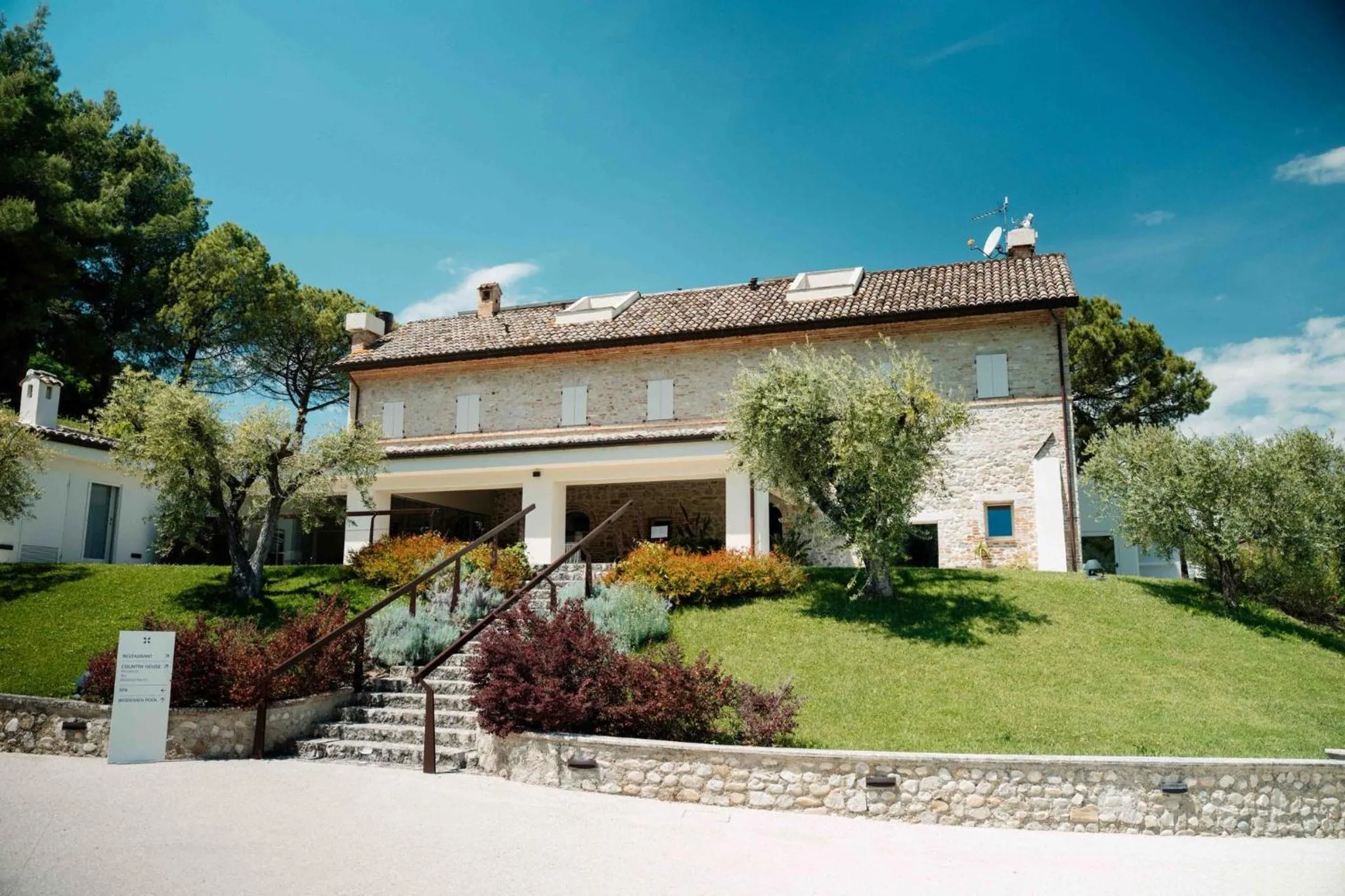 Colle Serrano Relais & SPA