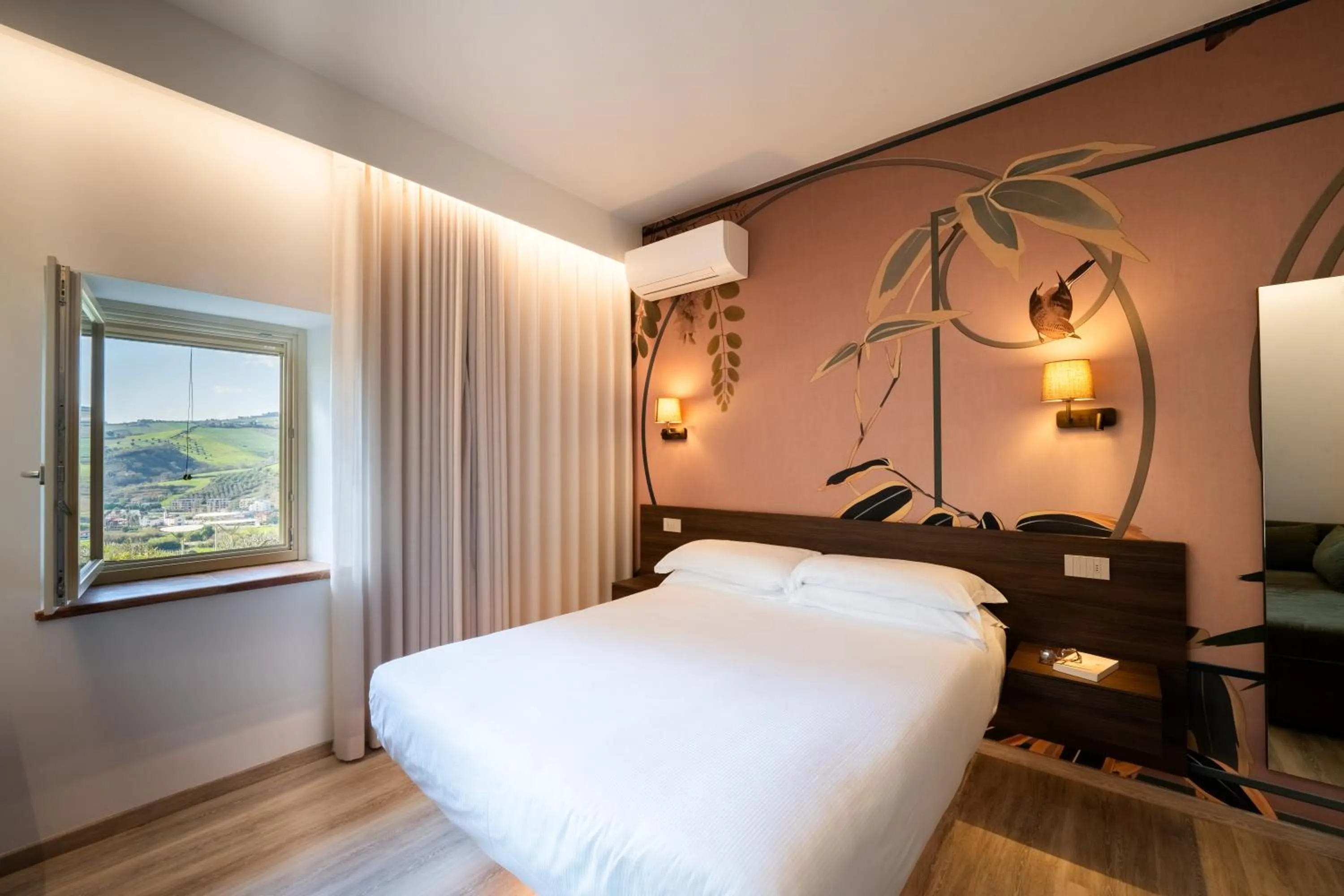 Bed in Colle Serrano Relais & SPA