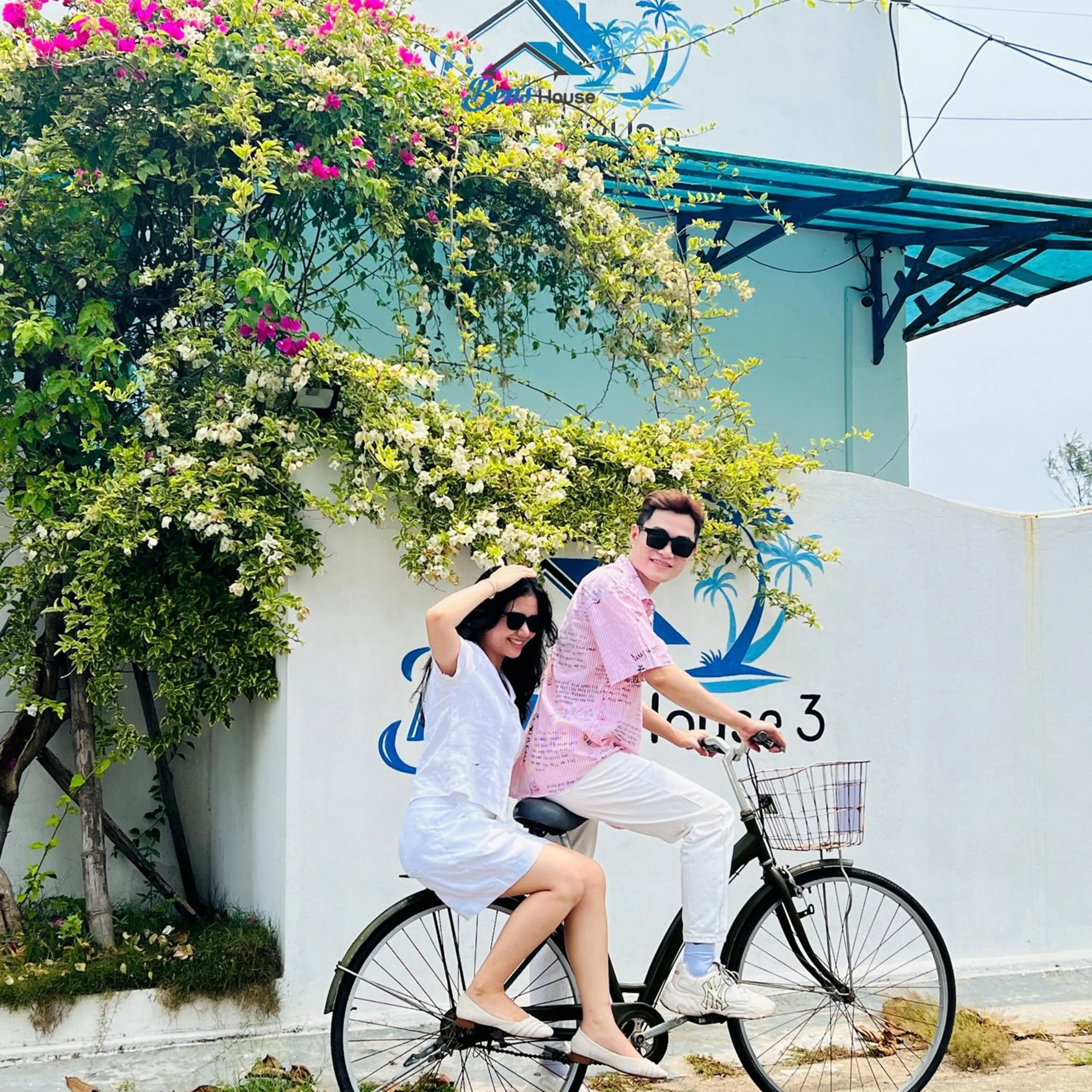 group of guests in Ben's House 3