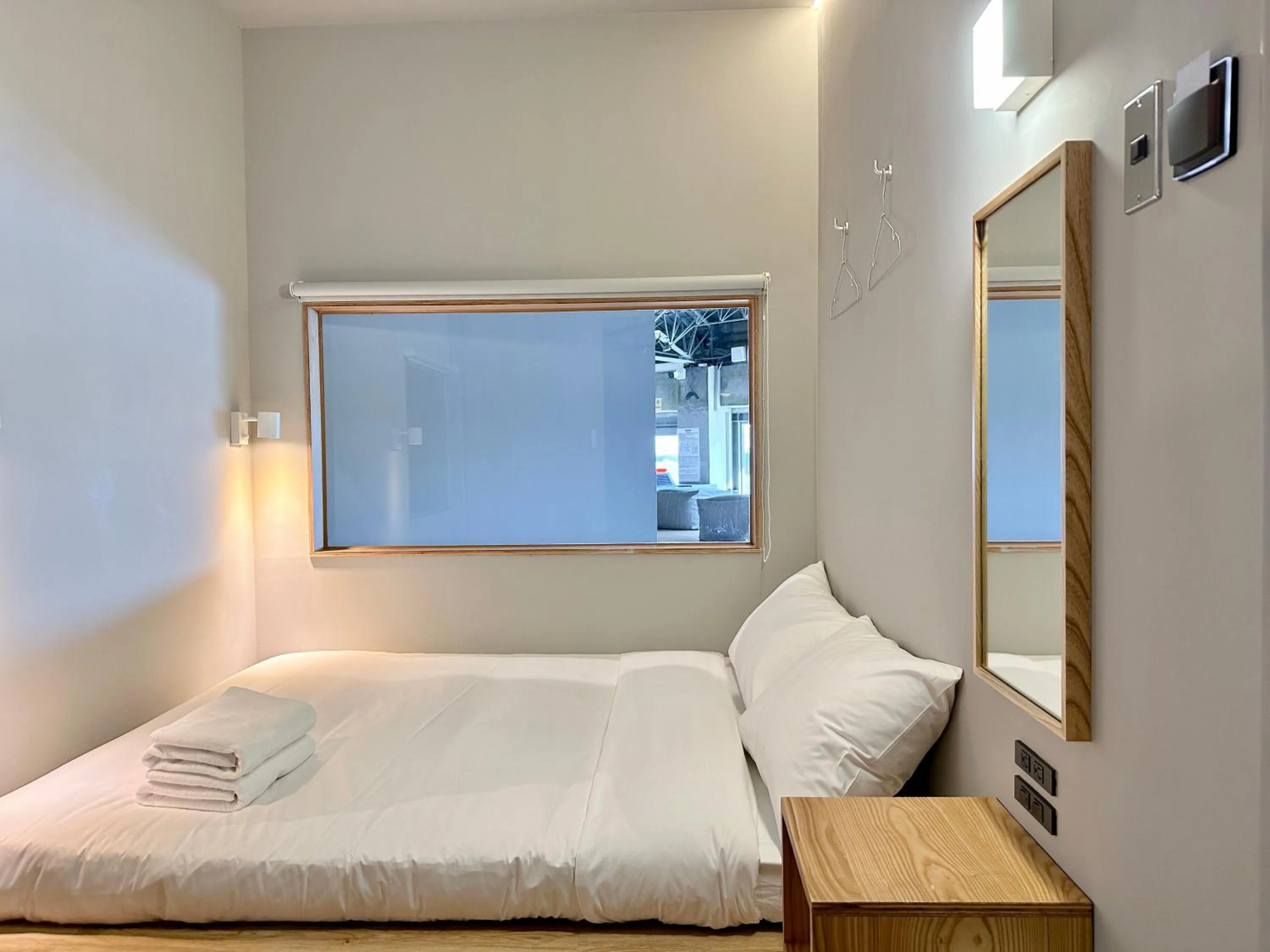 Photo of the whole room, Bed in KW2 Hostel