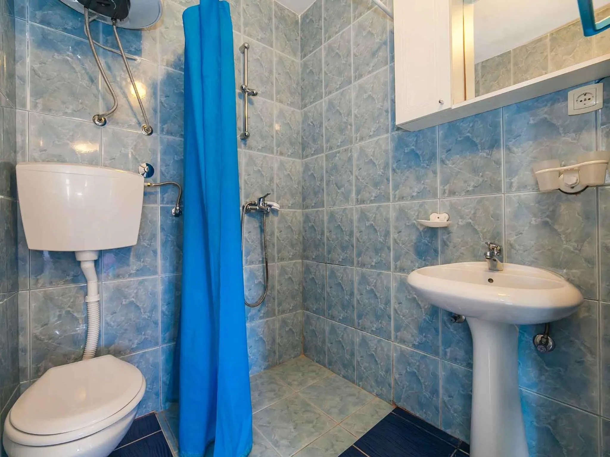 Bathroom in Maki Apartments - Plavi Horizonti Beach