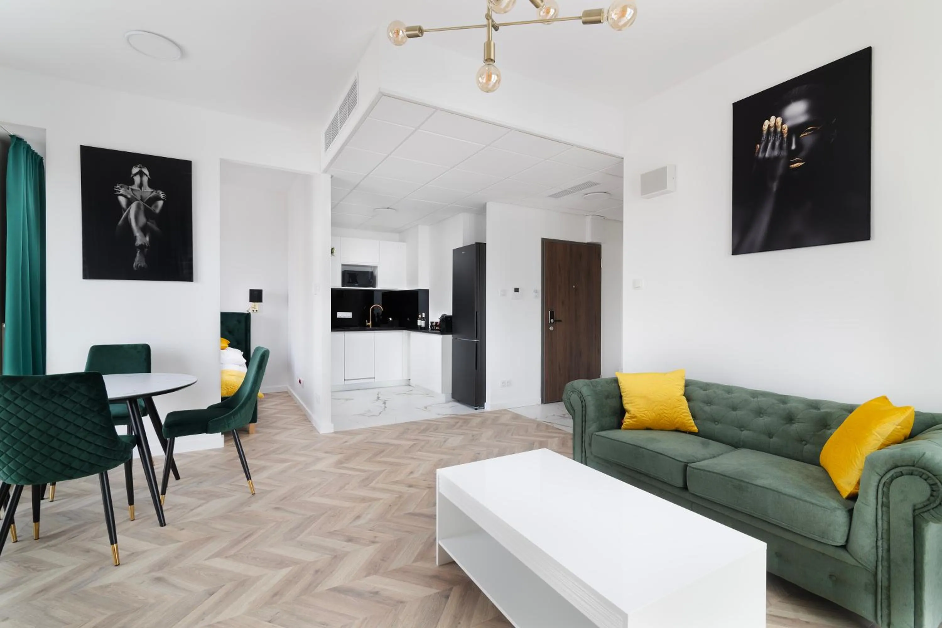 Kitchen or kitchenette, Seating Area in Vola Palace