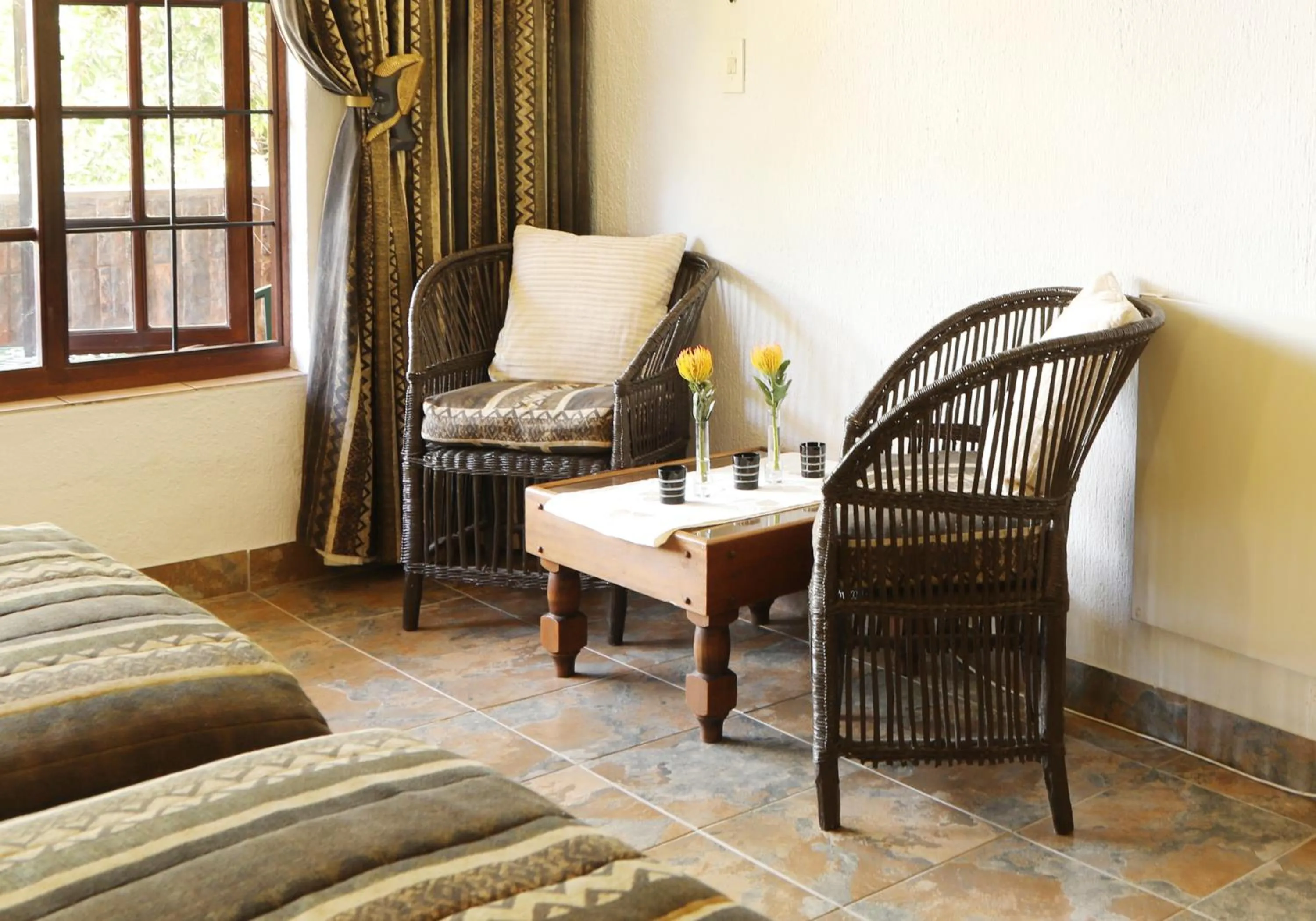 Seating area in Villa Ticino Guest House