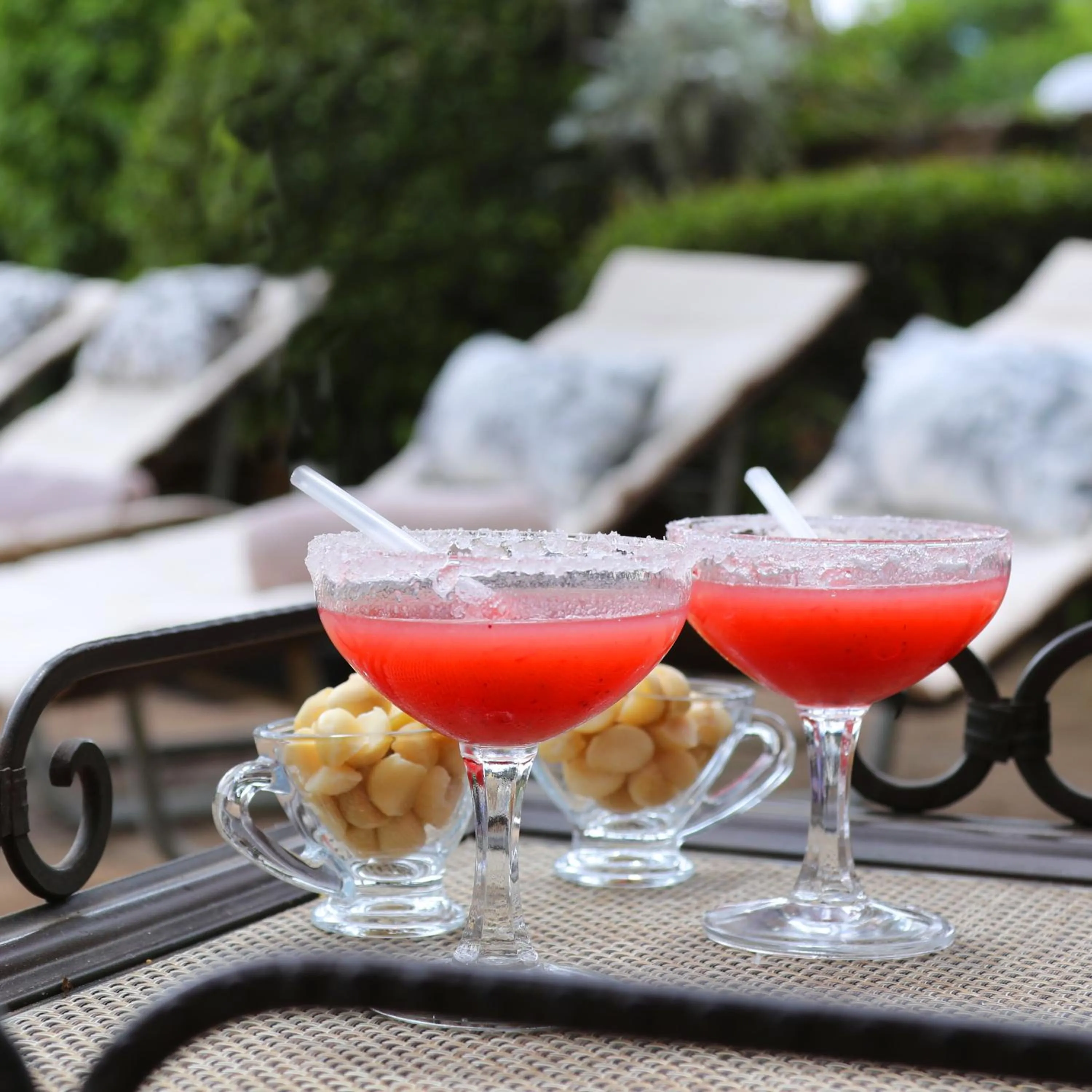 Swimming pool in Villa Ticino Guest House