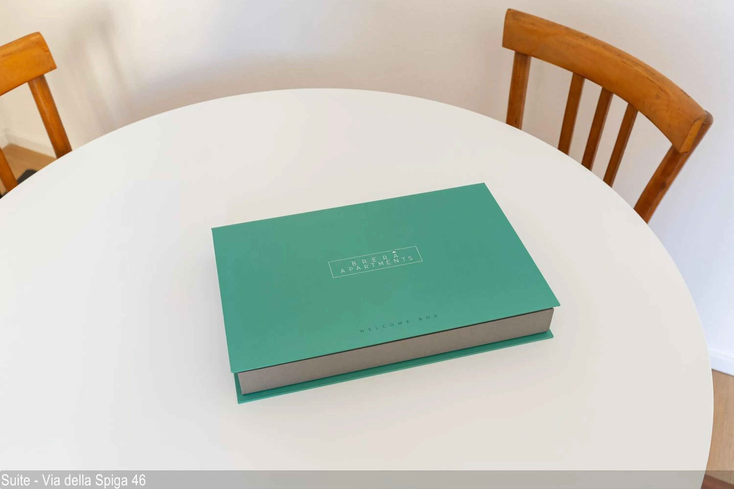 Decorative detail in Brera Apartments in Via della Spiga