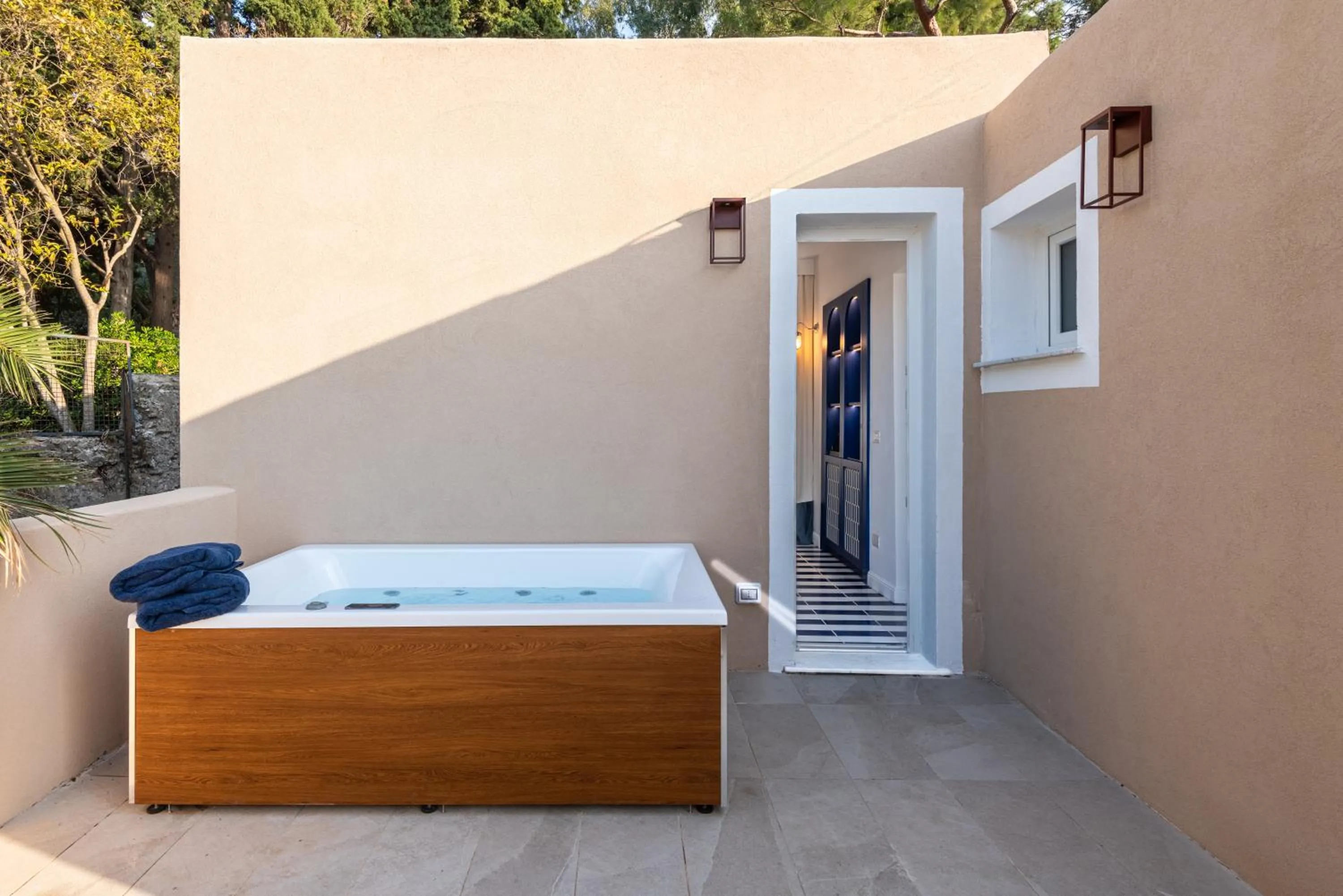 Hot Tub in Villa Lia Hotel Capri