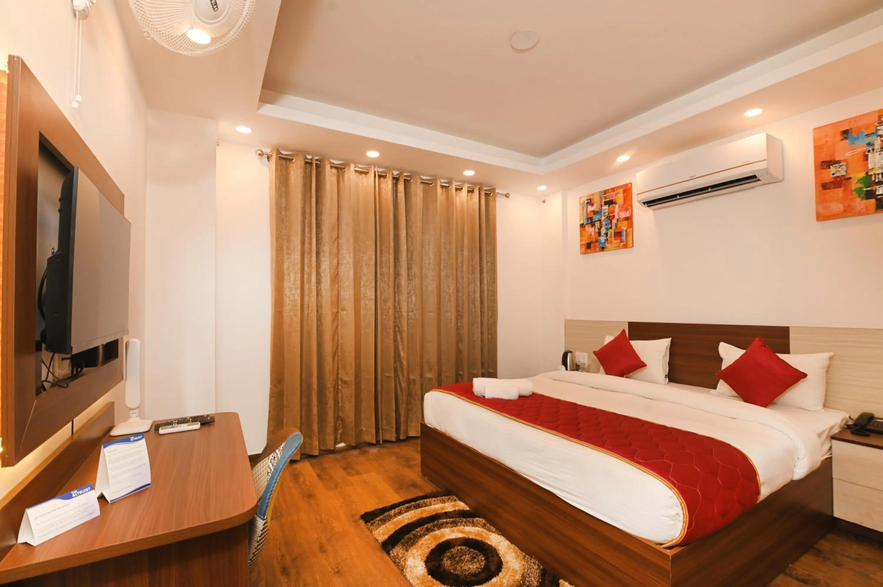 Bed in The Altruist Business Stays , DLF Phase 3