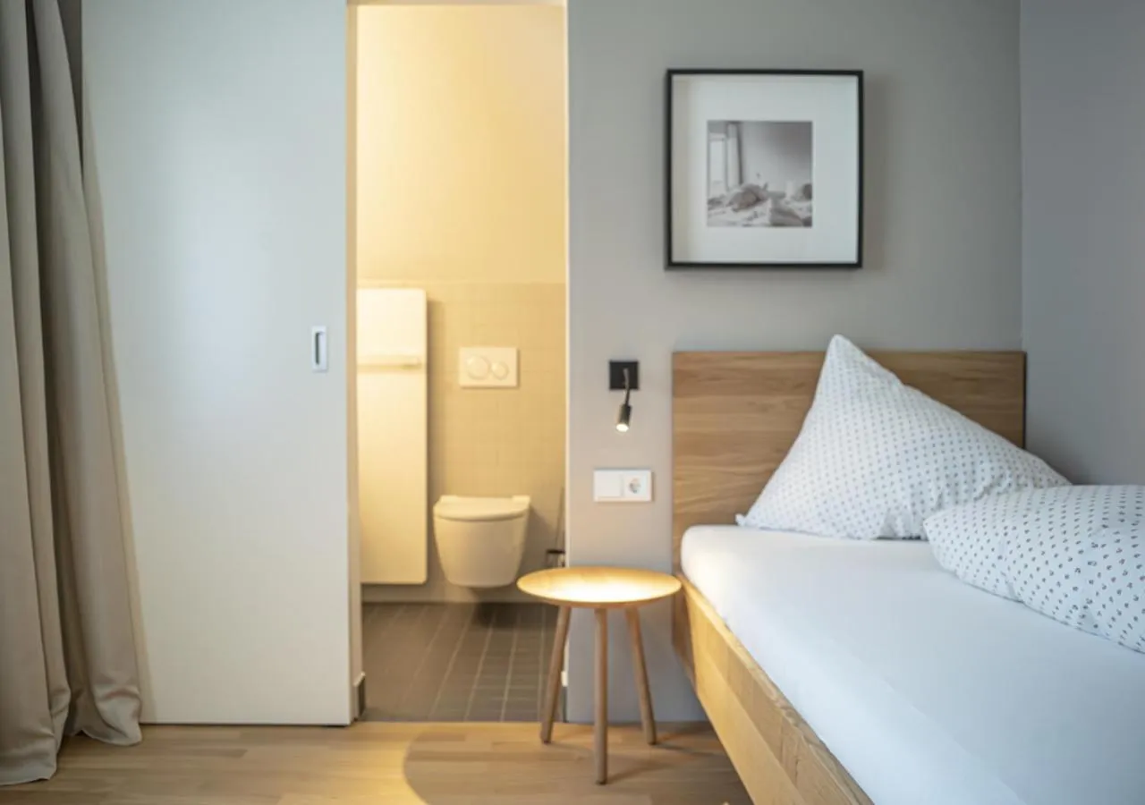 Bathroom, Bed in Gasthof Löwen Tosters