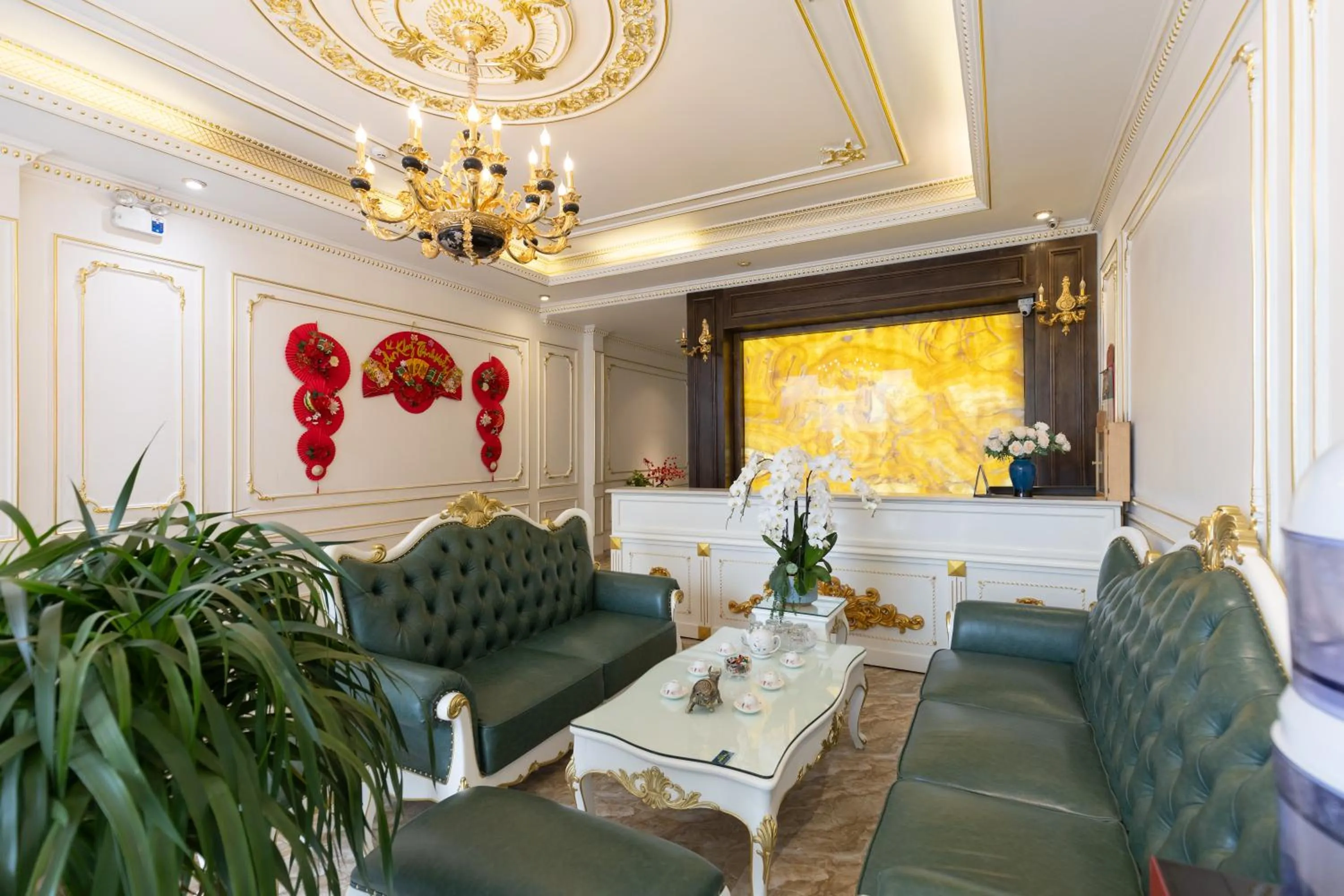 Living room in Royal Hotel Thanh Trì