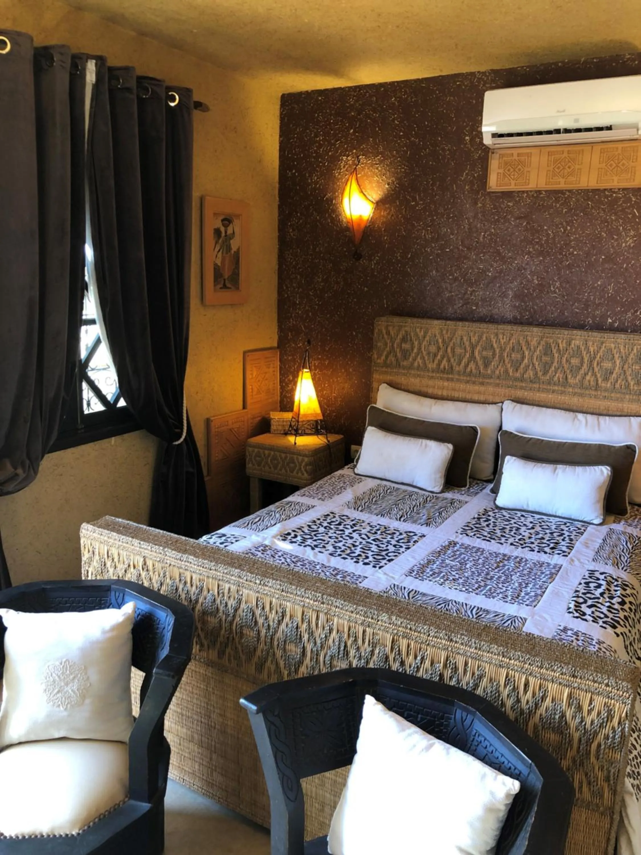 Bedroom, Bed in Riad Soleil D'orient