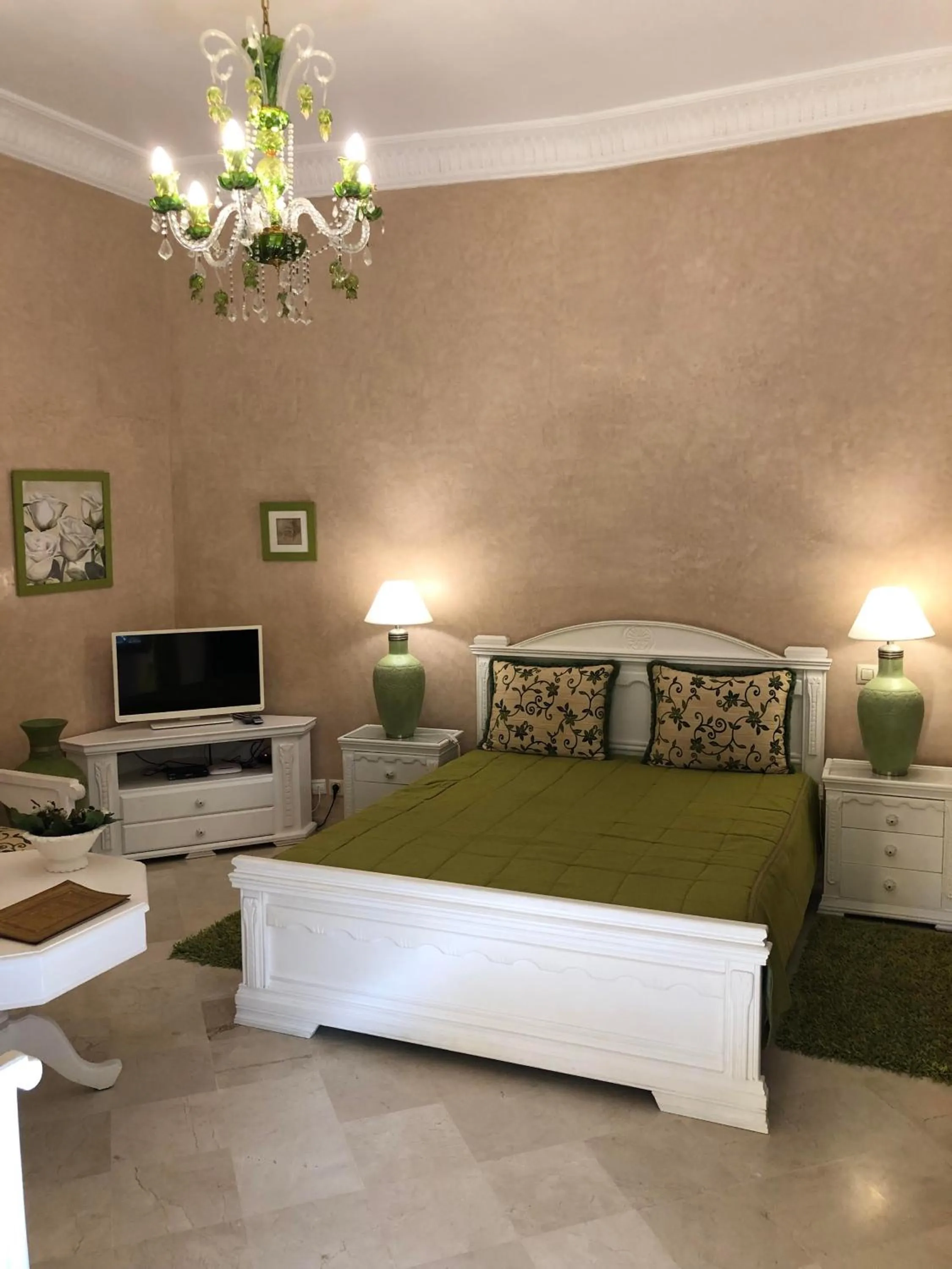 Bedroom, Bed in Riad Soleil D'orient