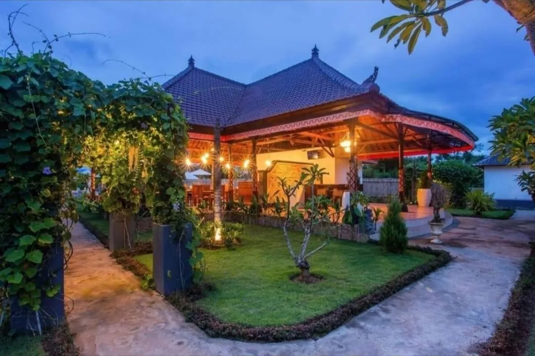 Maharatu Bungalows & Bar Lembongan