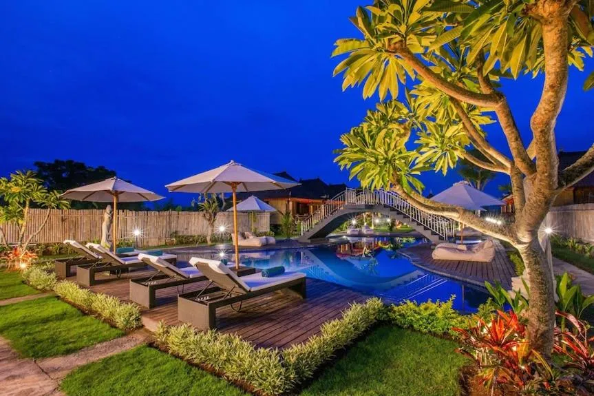 Maharatu Bungalows & Bar Lembongan