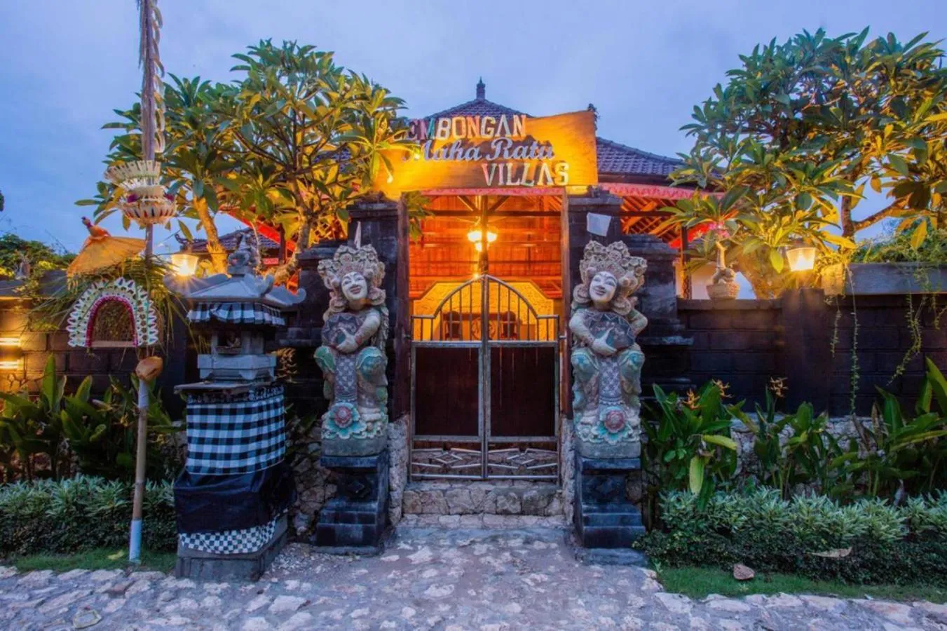 Property building in Maharatu Villa Lembongan