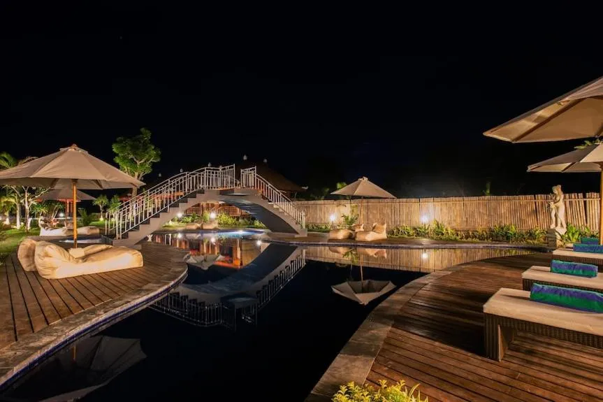 Maharatu Bungalows & Bar Lembongan