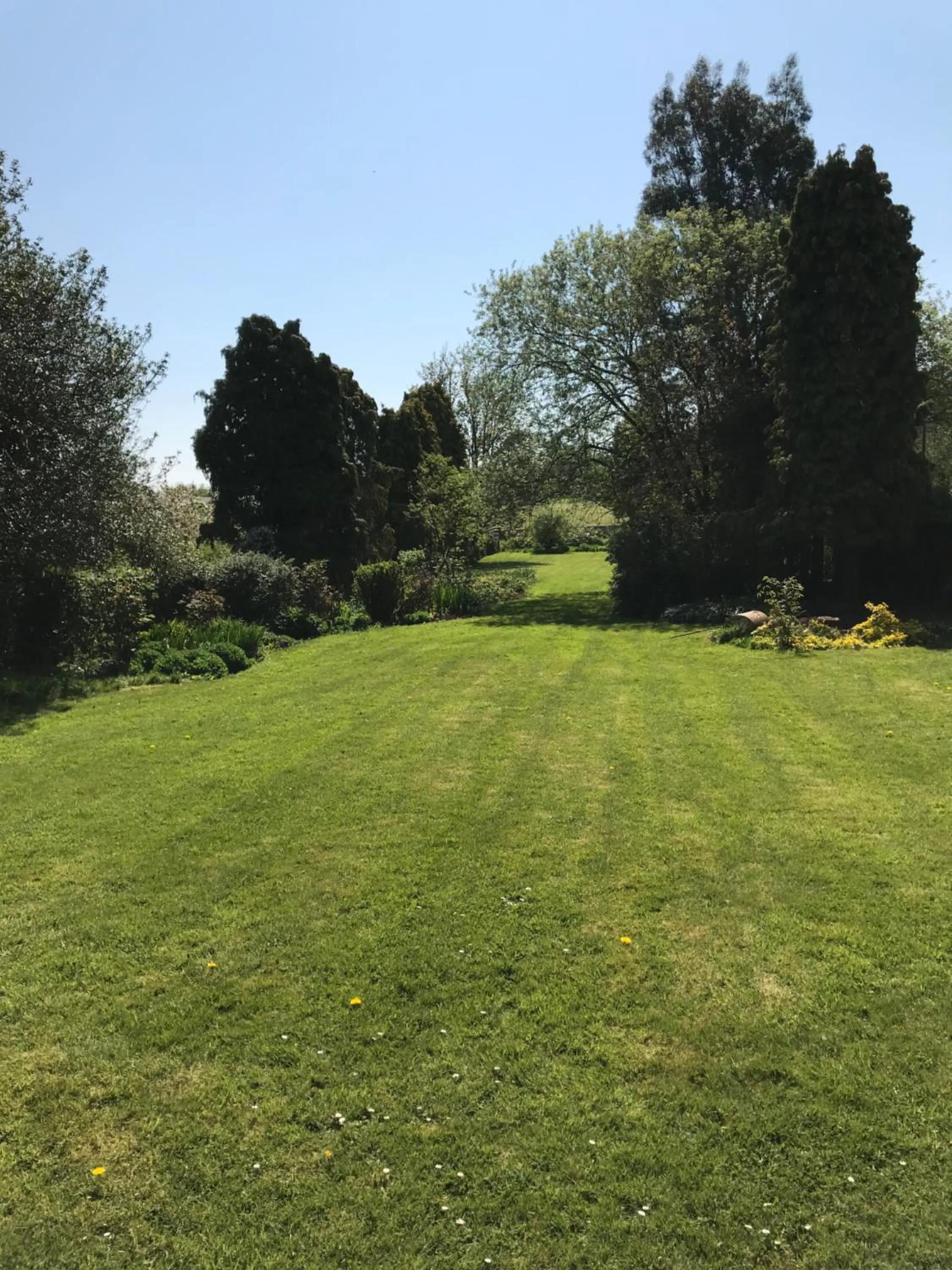 Nuneaton - Cottage - Sleeps 2 - Parking - Garden