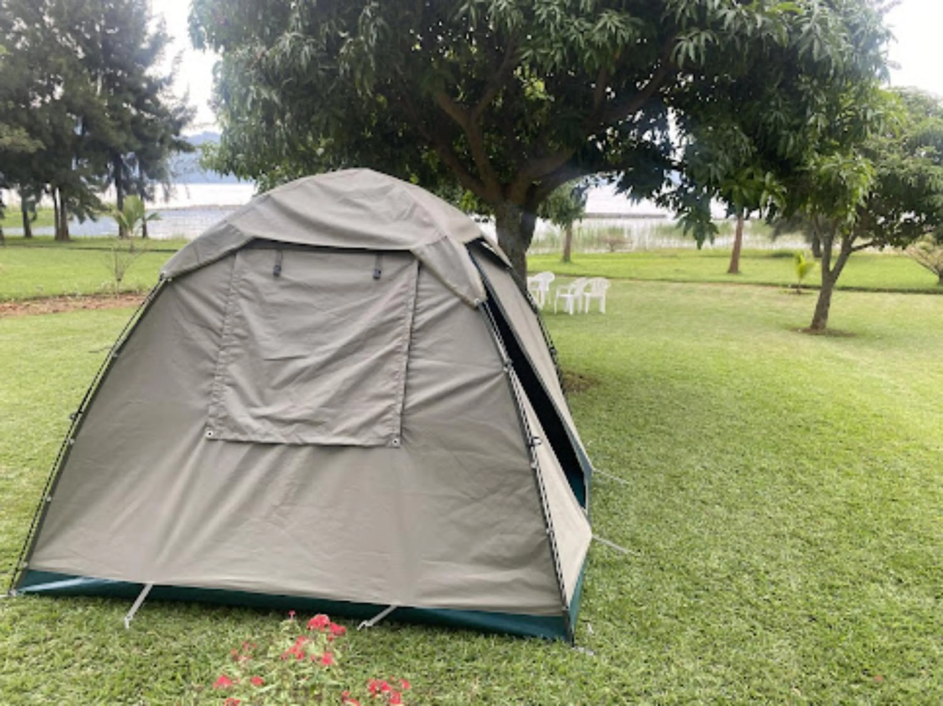 Day in Maravilla Kivu Eco Resort