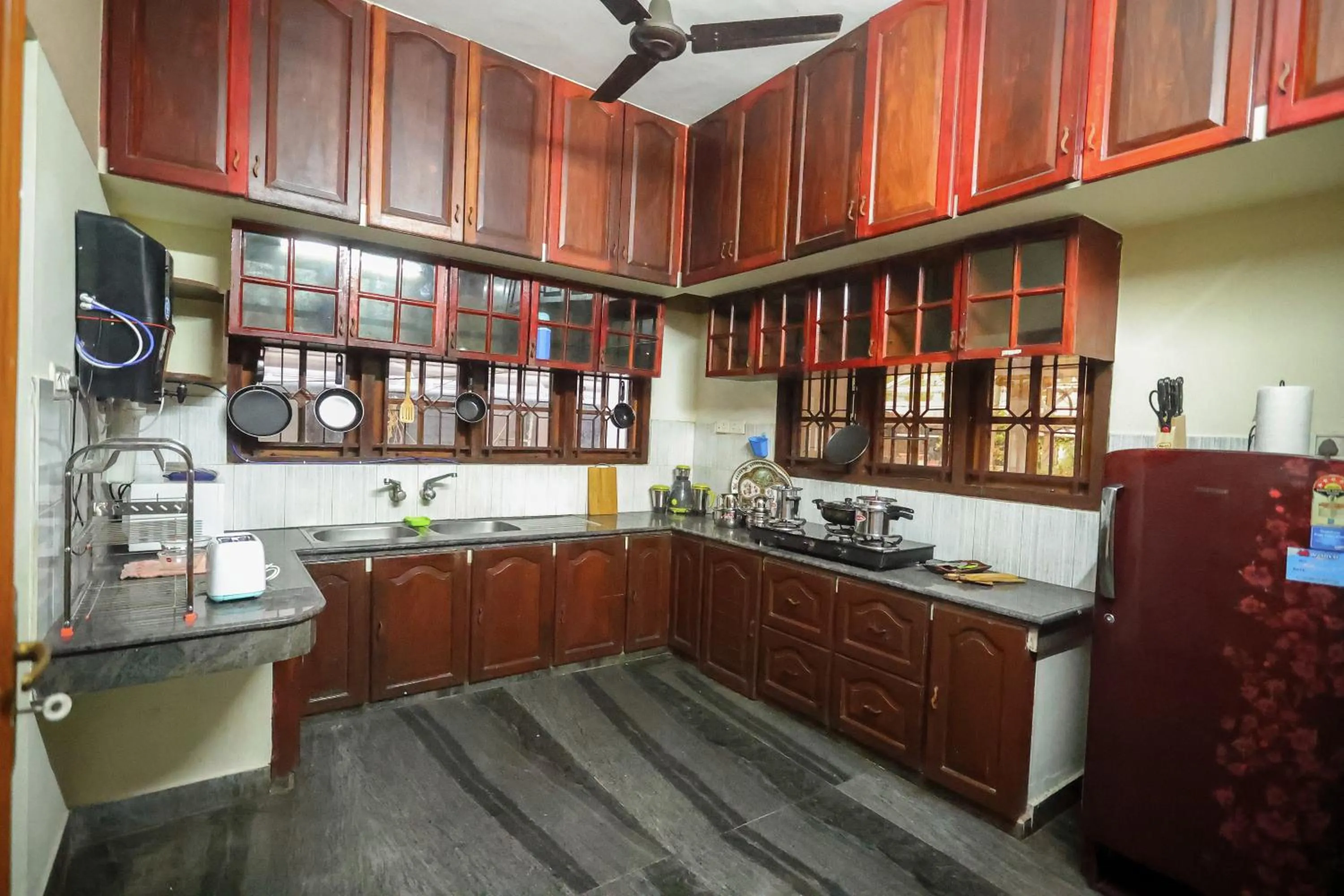 Kitchen or kitchenette in NALINAM HOMESTAY