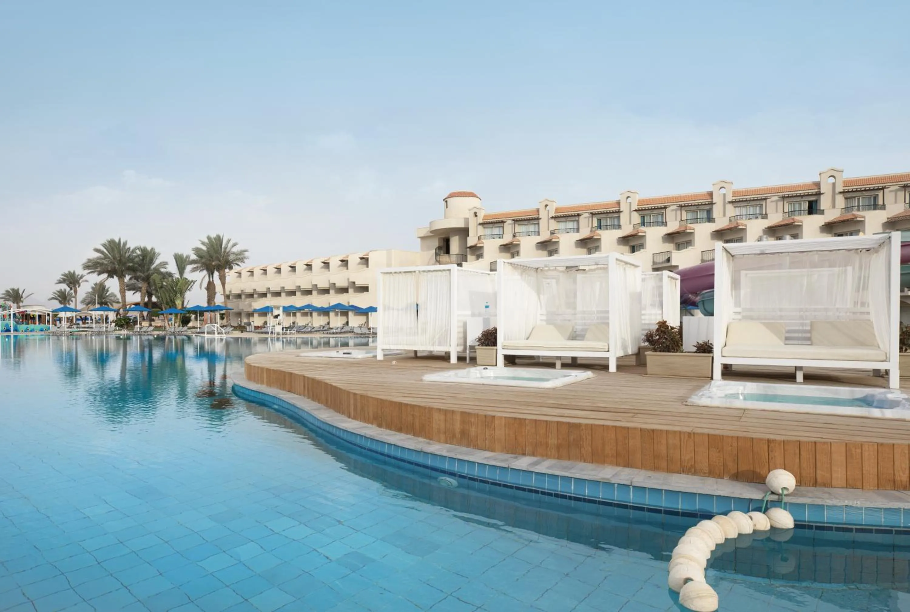 Swimming pool in THE V Luxury Resort Sahl Hasheesh