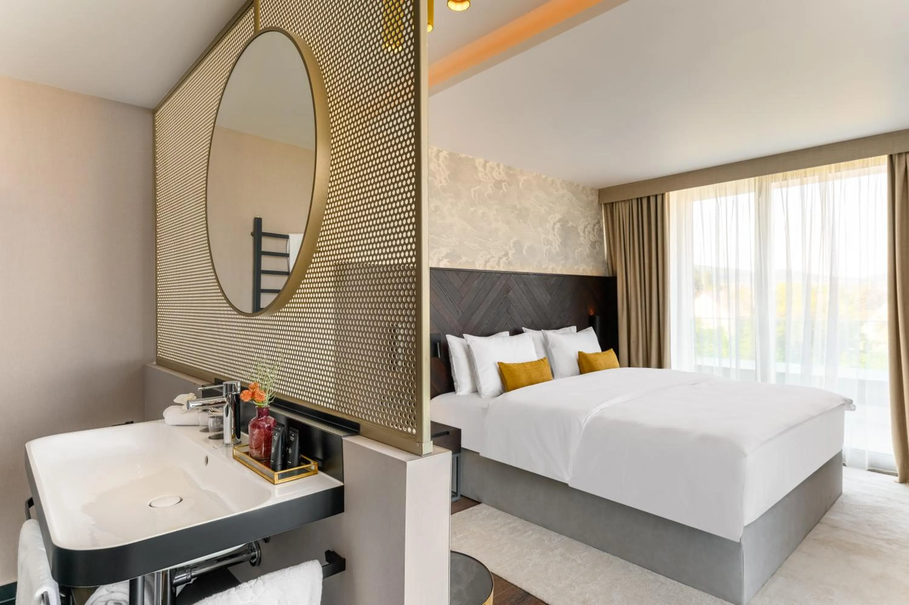 Bedroom, Bed in Hotel Vinifera Wine & Spa 5 Stars Superior