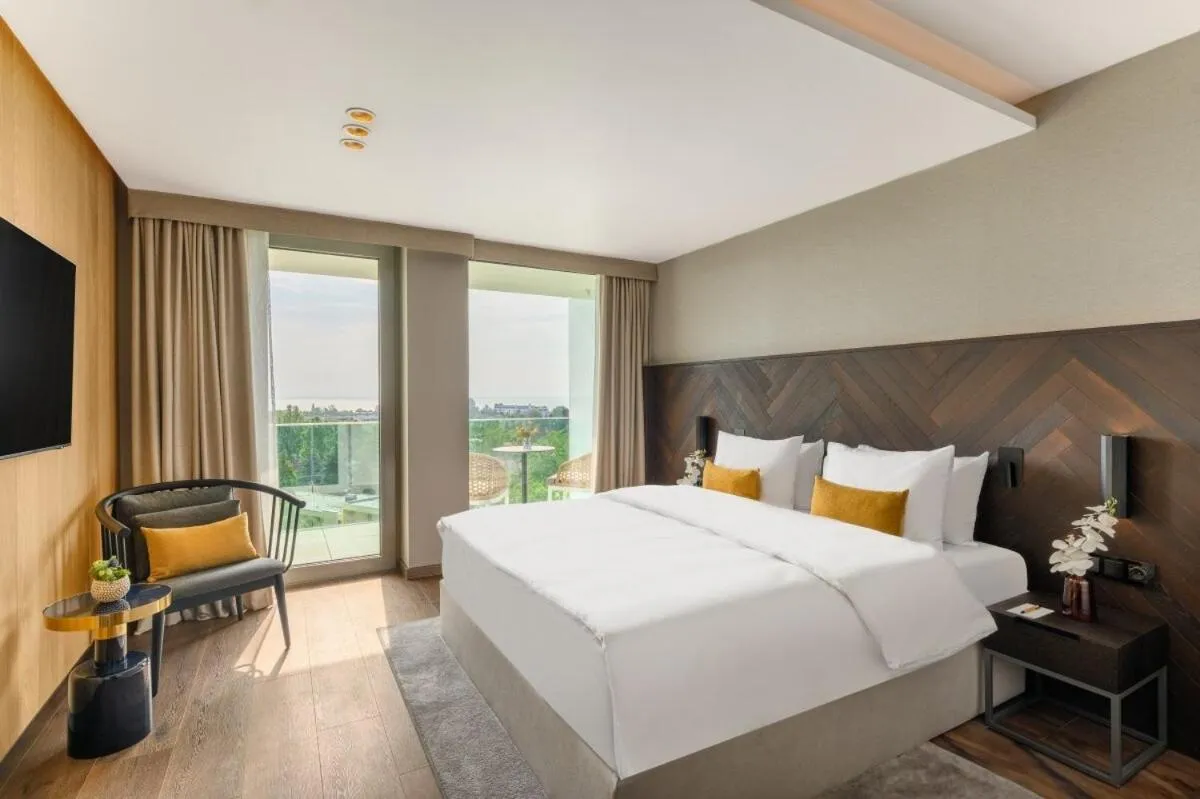 Bed in Hotel Vinifera Wine & Spa 5 Stars Superior