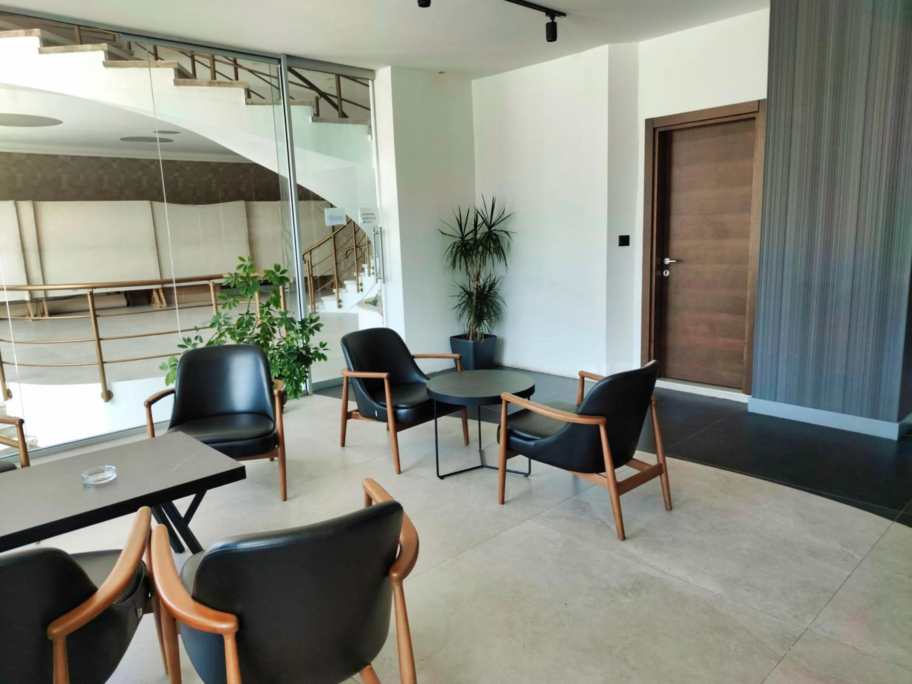 Seating area in Oaza Hotel