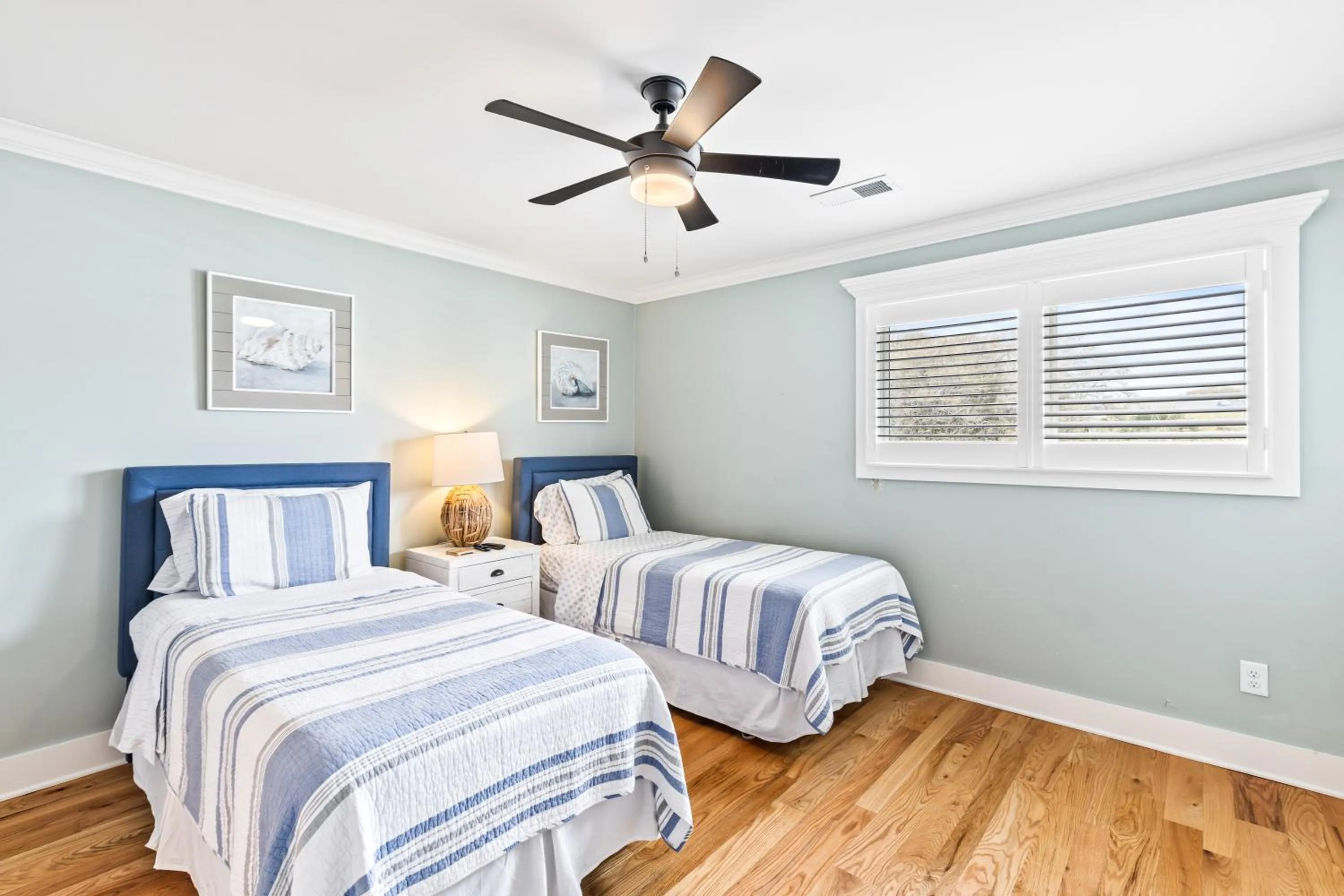 Bedroom, Bed in Beach Club Villa 31 - Luxurious Oceanfront - Beach Walkout