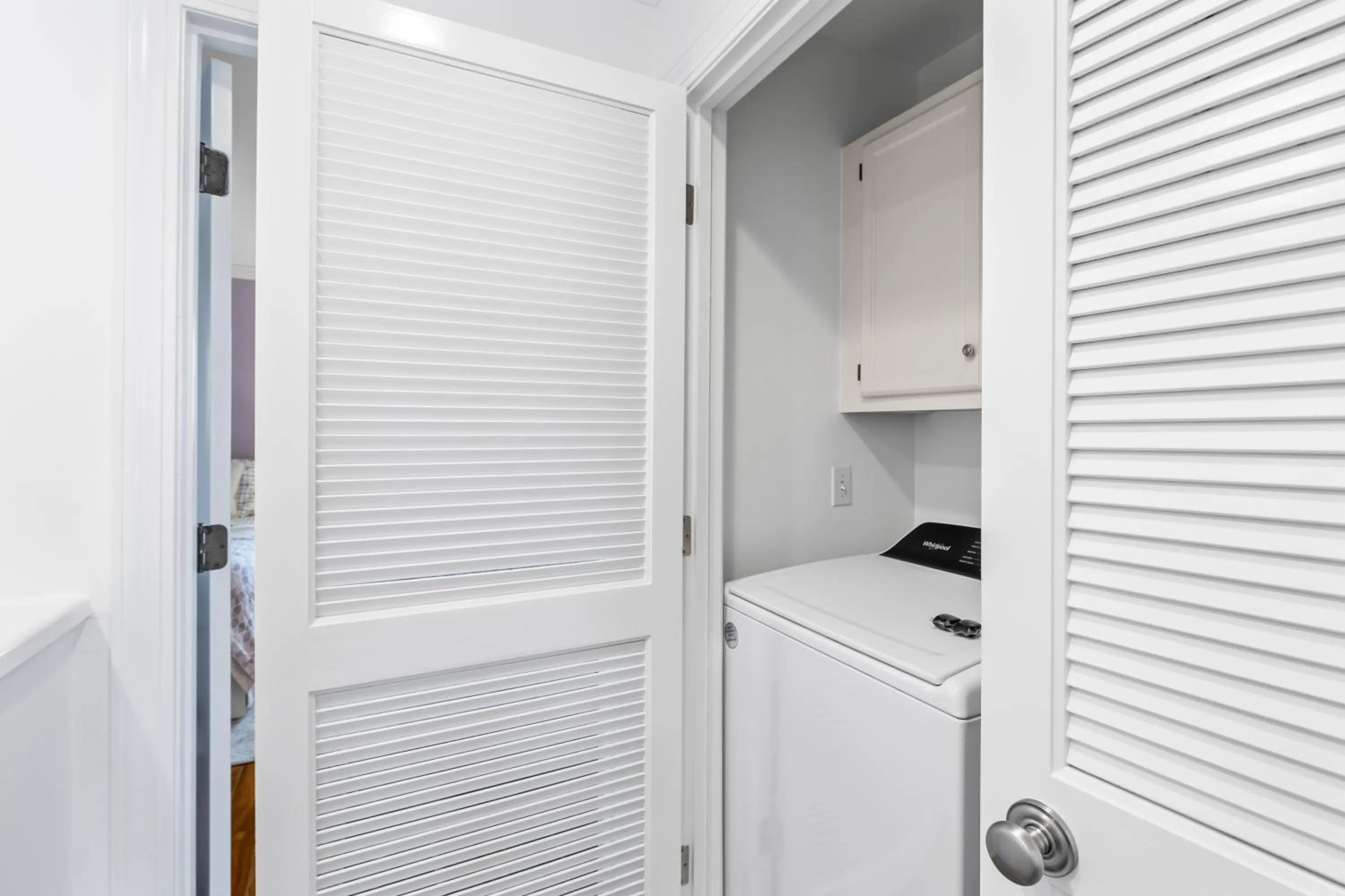 washing machine in Beach Club Villa 27 - Oceanview Walkout by Beach and Pool