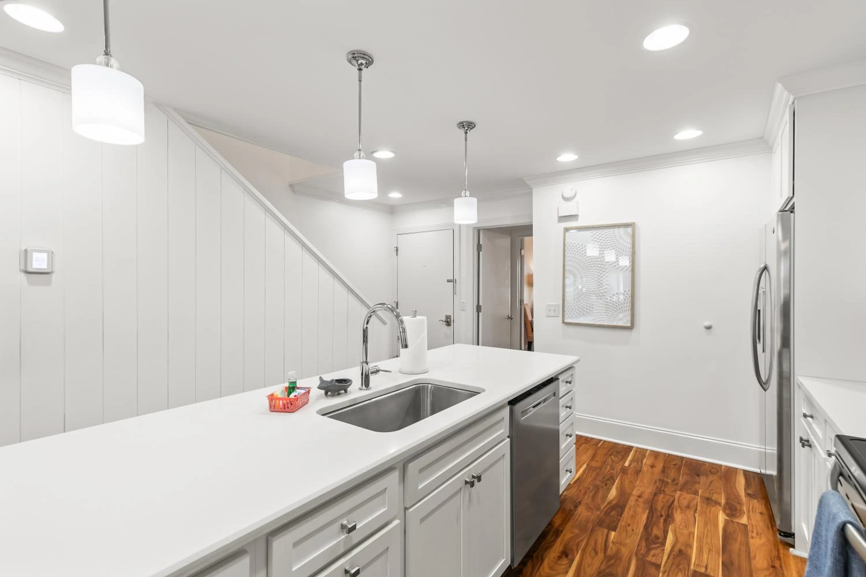 Kitchen or kitchenette in Beach Club Villa 27 - Oceanview Walkout by Beach and Pool