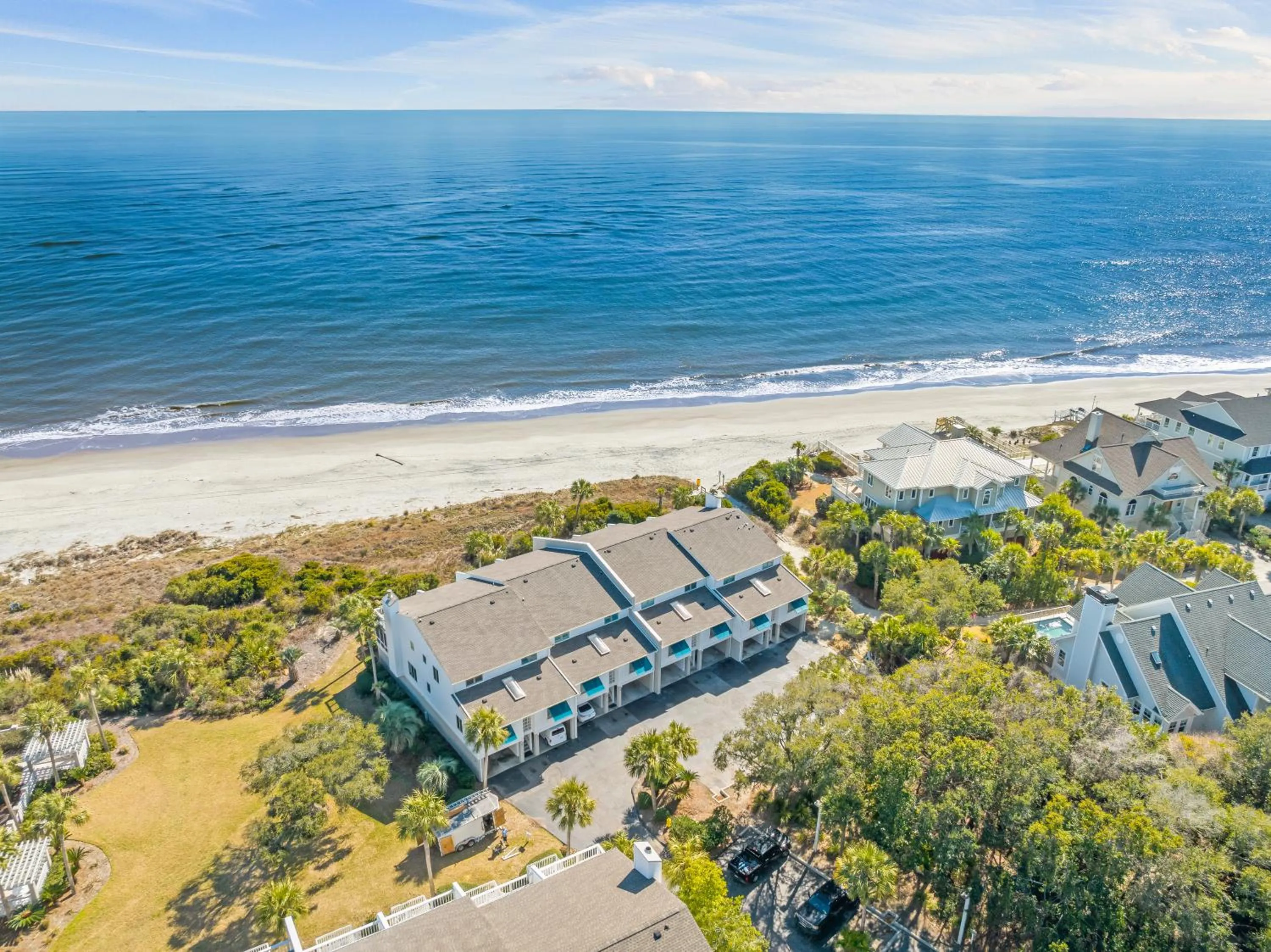 Property building in Beach Club Villa 27 - Oceanview Walkout by Beach and Pool