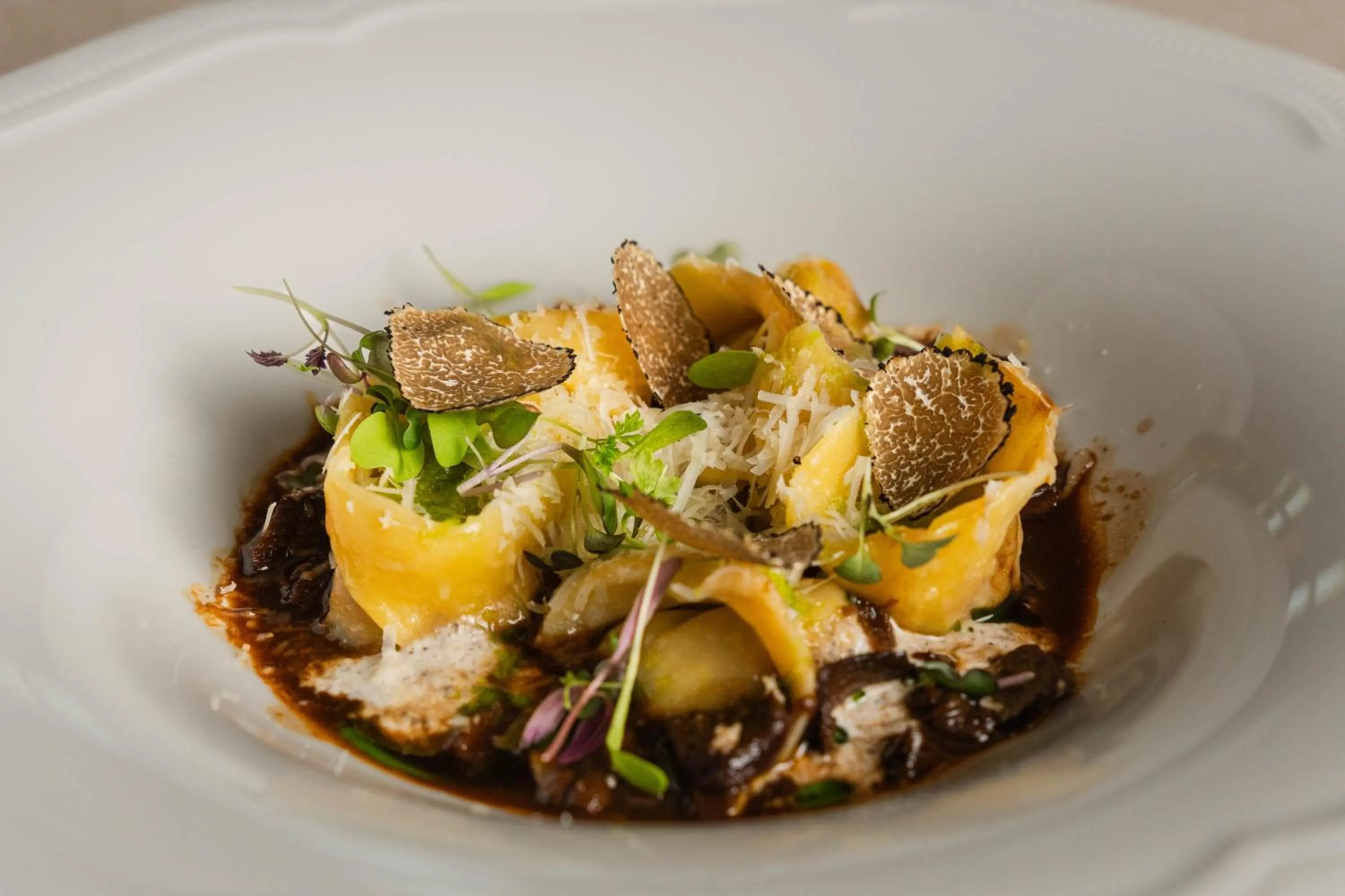 Restaurant/places to eat in Nunne Boutique Hotel