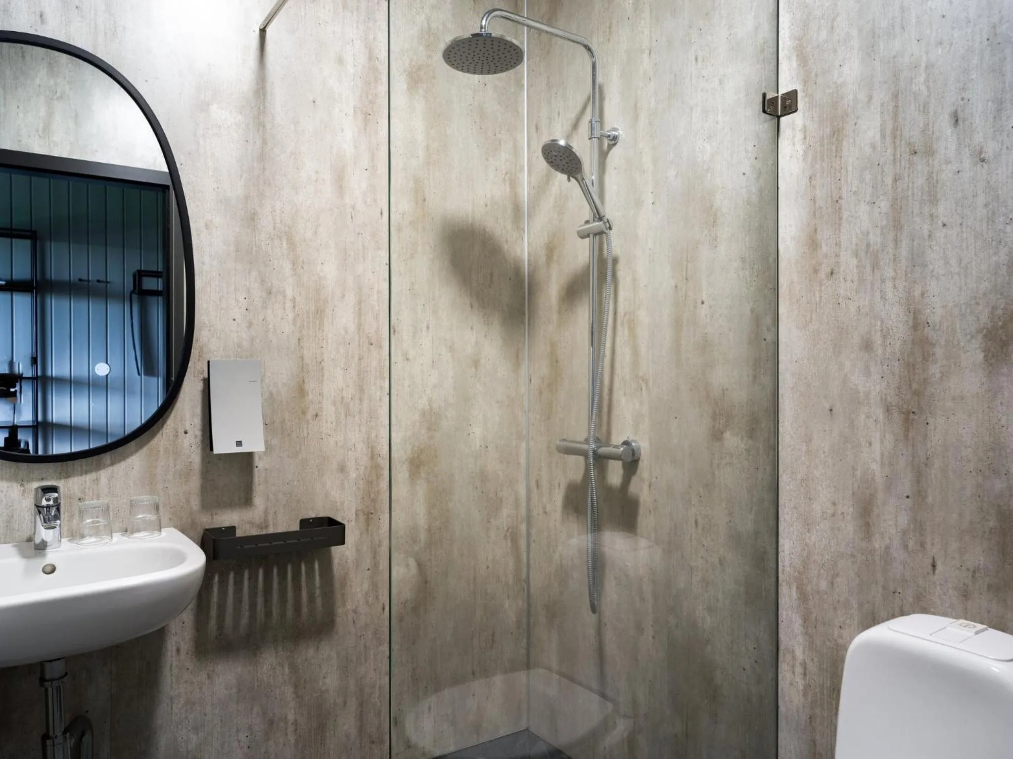 Bathroom in Hotel Katla by Keahotels