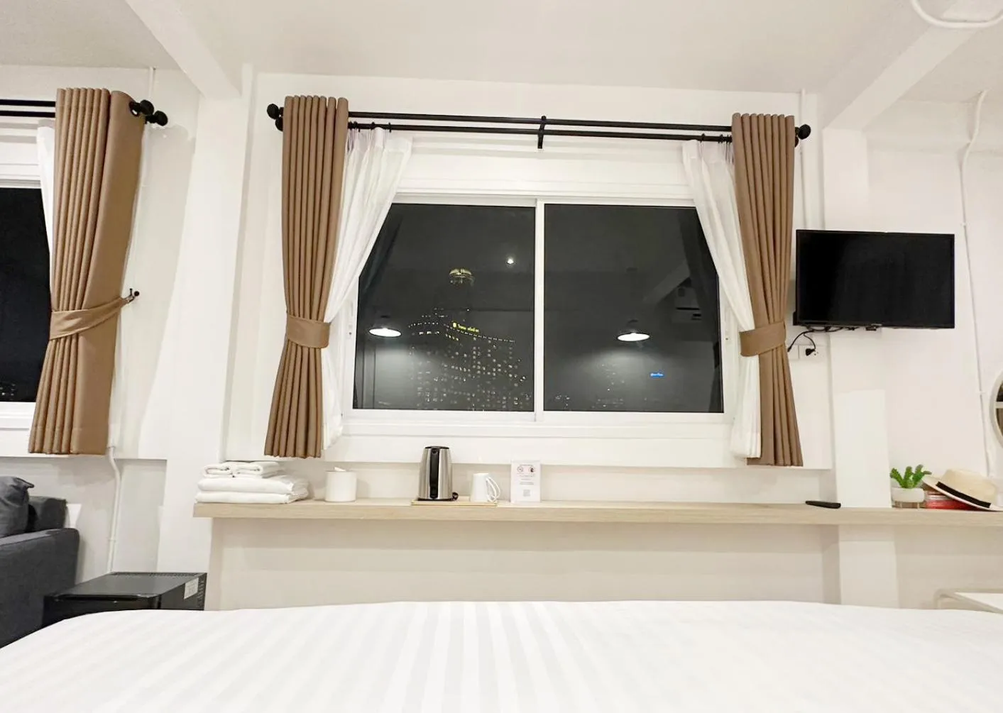 River view, Bed in River Home Bangkok