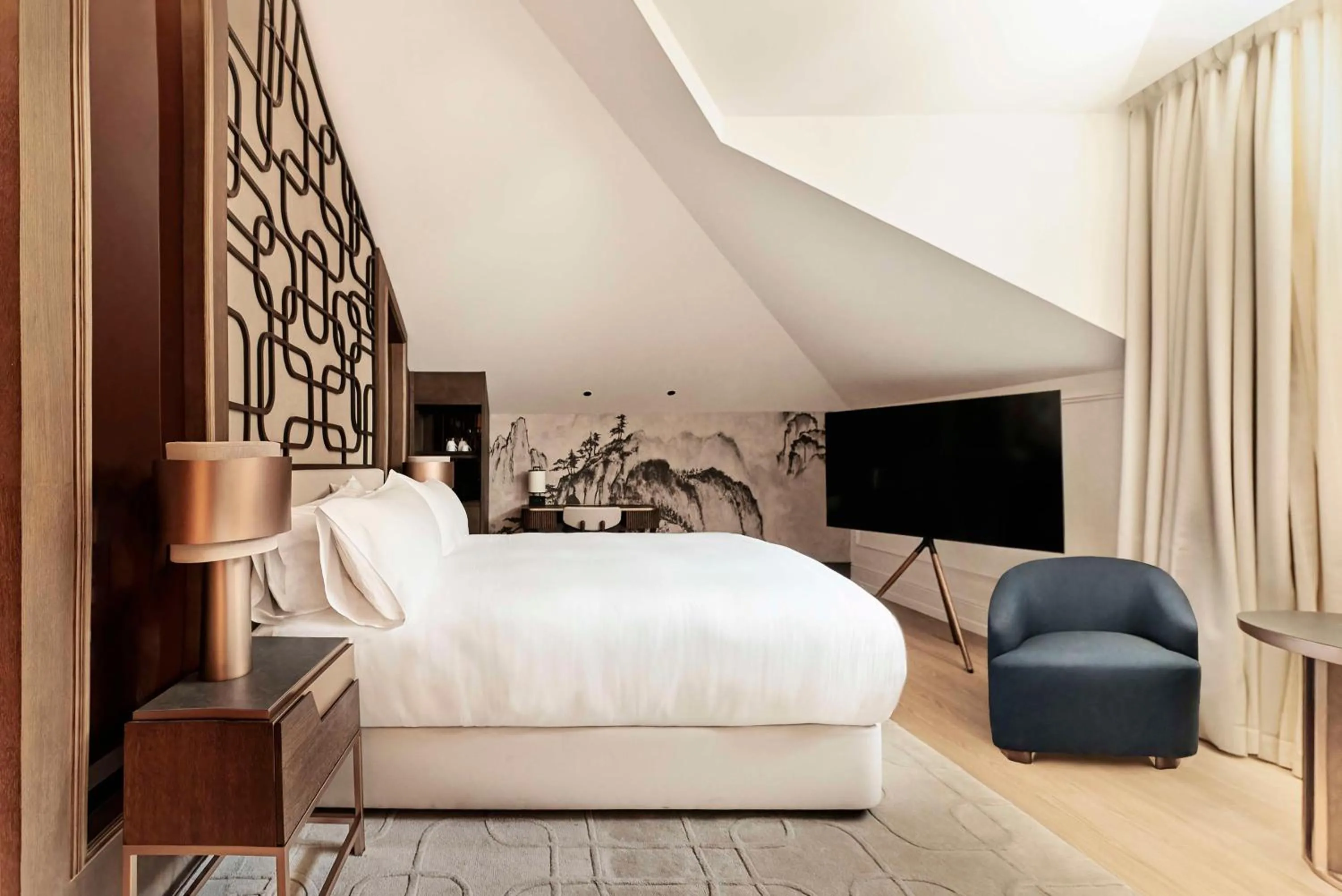 Bedroom, Bed in Nobu Hotel San Sebastián