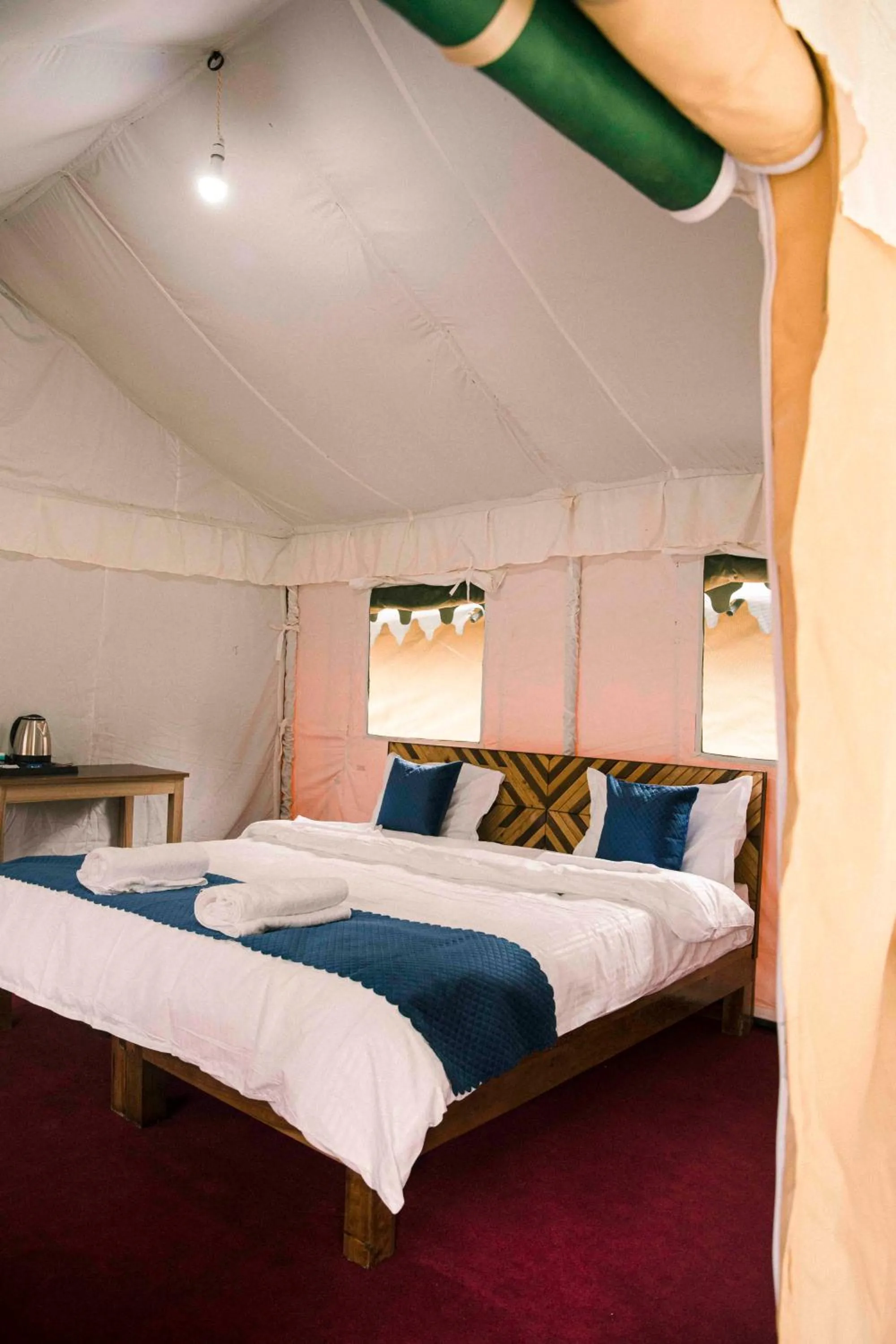 Bedroom, Bed in The Kamru Riverside Camps and Resorts