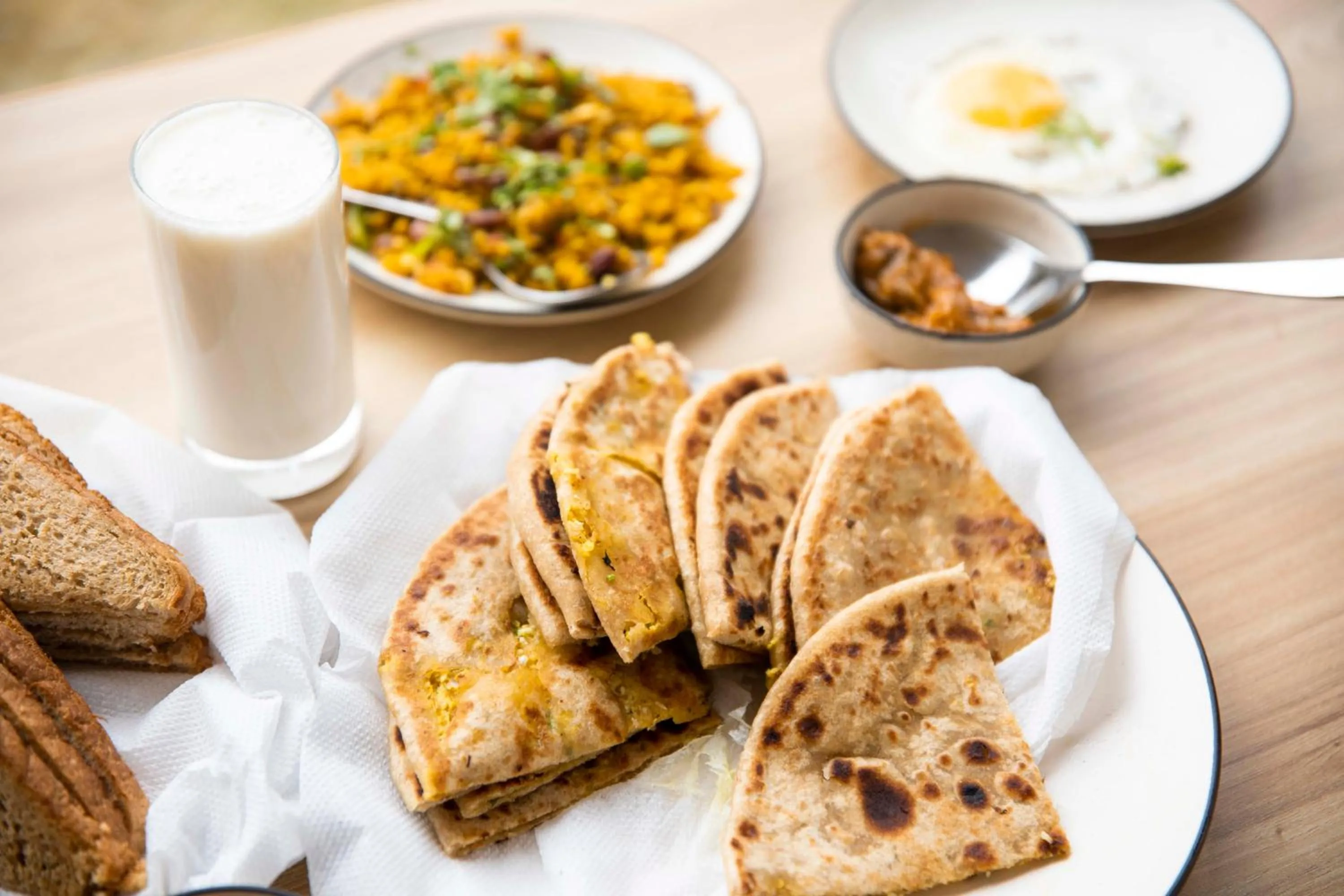 Food and drinks in The Kamru Riverside Camps and Resorts