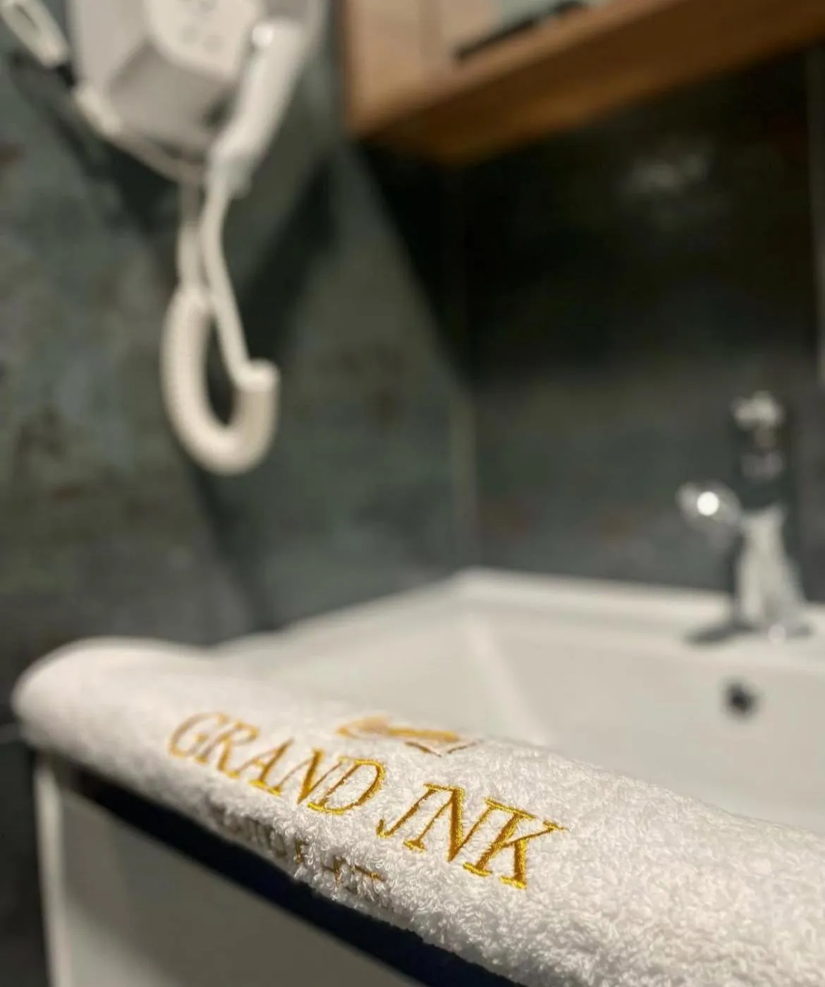 GRAND JNK Boutique Hotel