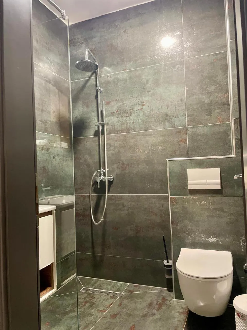 GRAND JNK Boutique Hotel