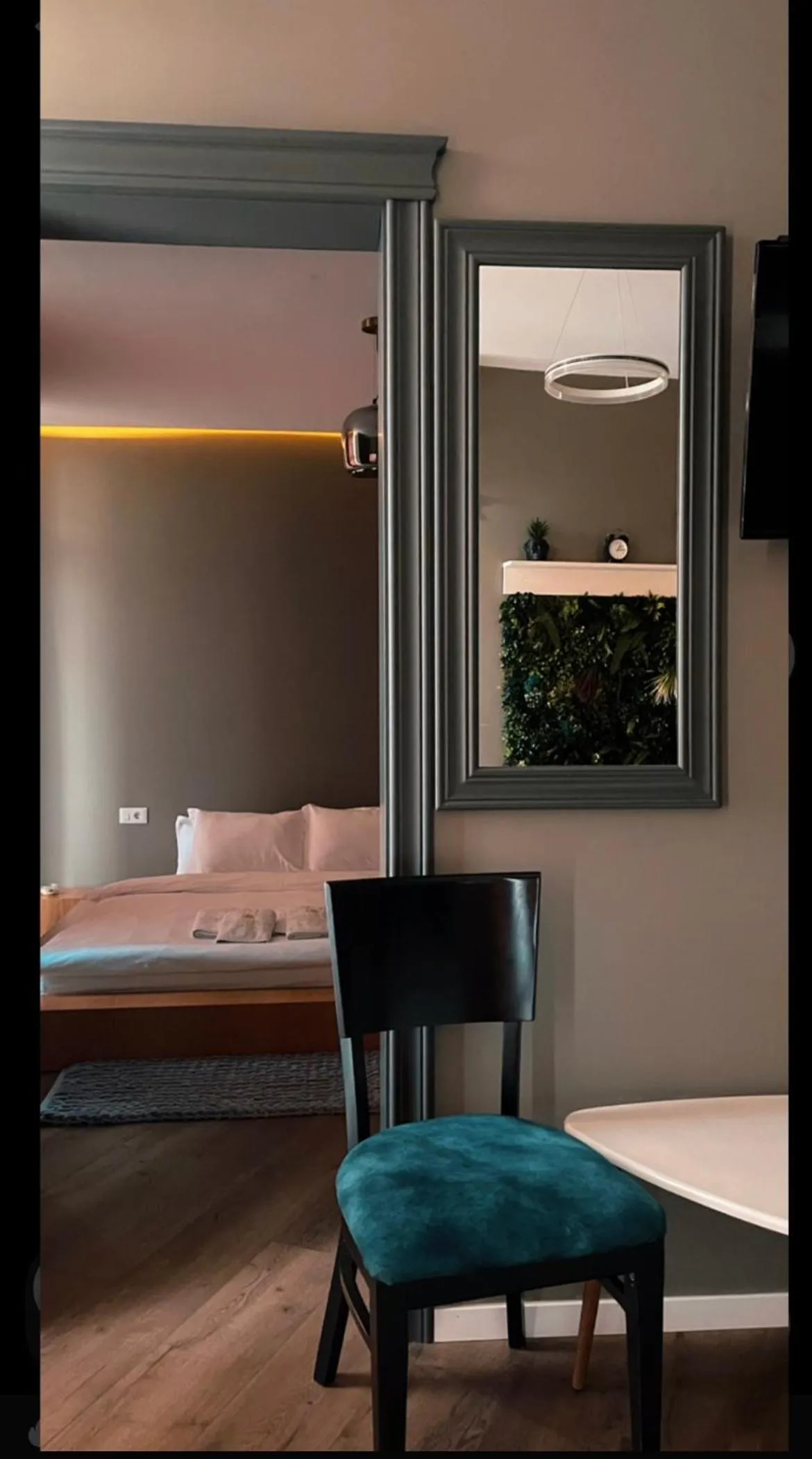 Bed in GRAND JNK Boutique Hotel