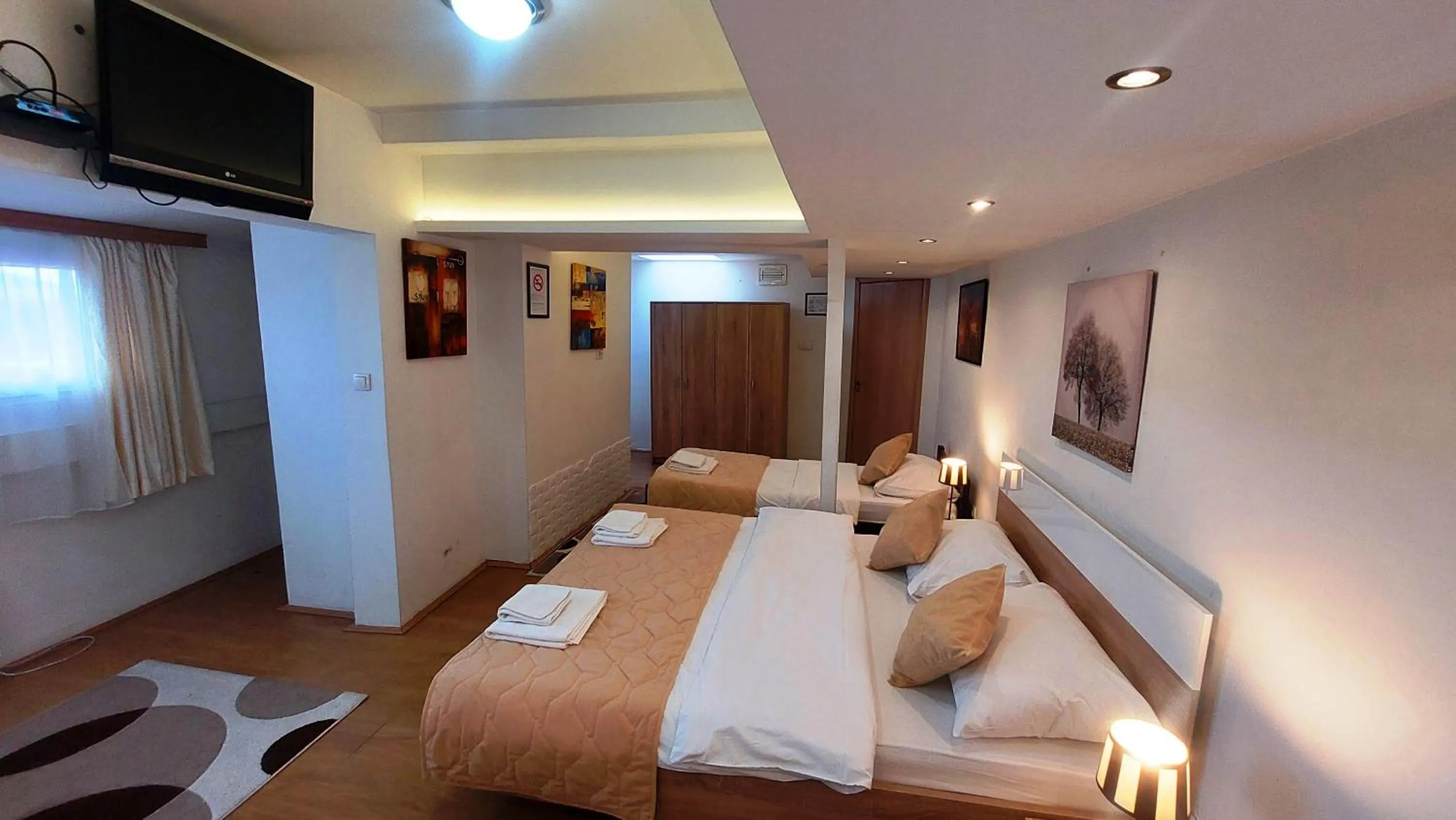 Photo of the whole room, Bed in Hotel Villa Panorama